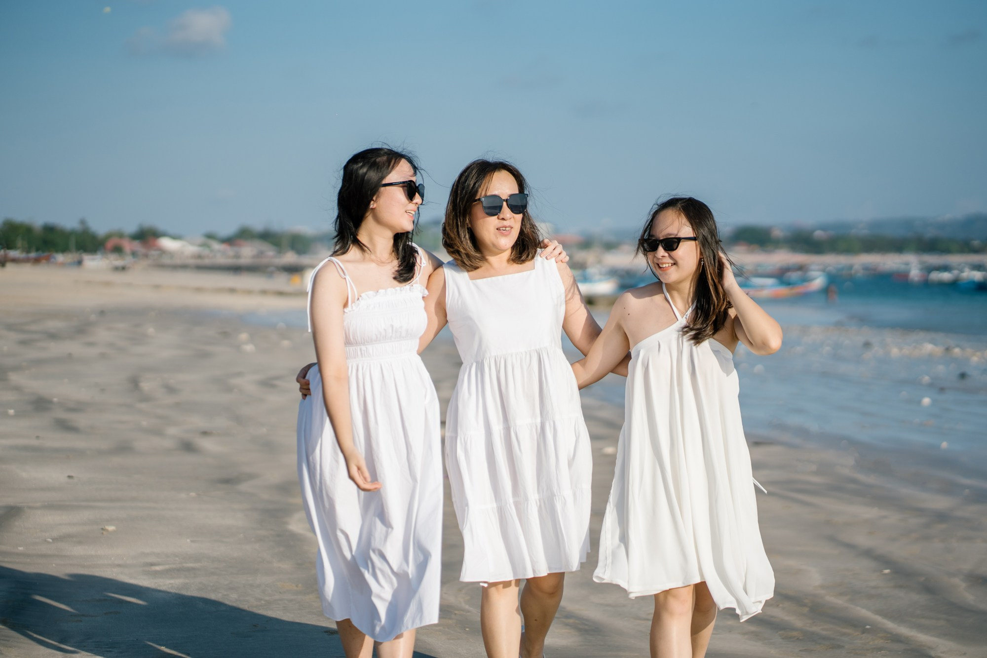 Family Holiday Photoshoot. Female Photographer in Bali