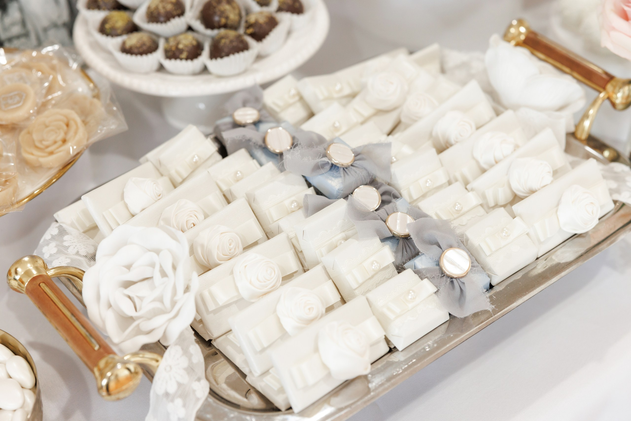 Jewel and Geovany. Wedding Photo & Video