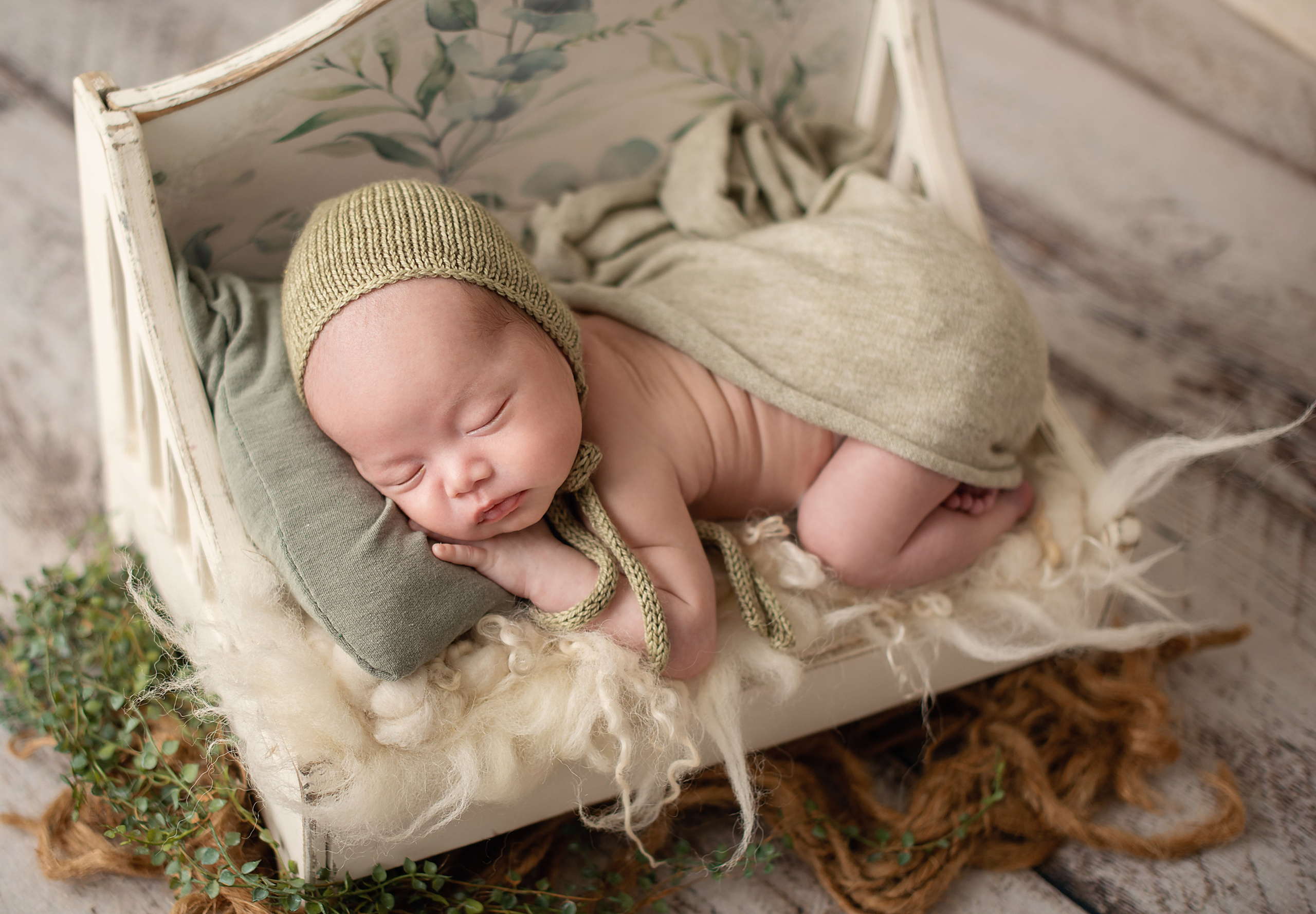 Baby Chase. Newborn, pregnancy, family photographer in New Jersey