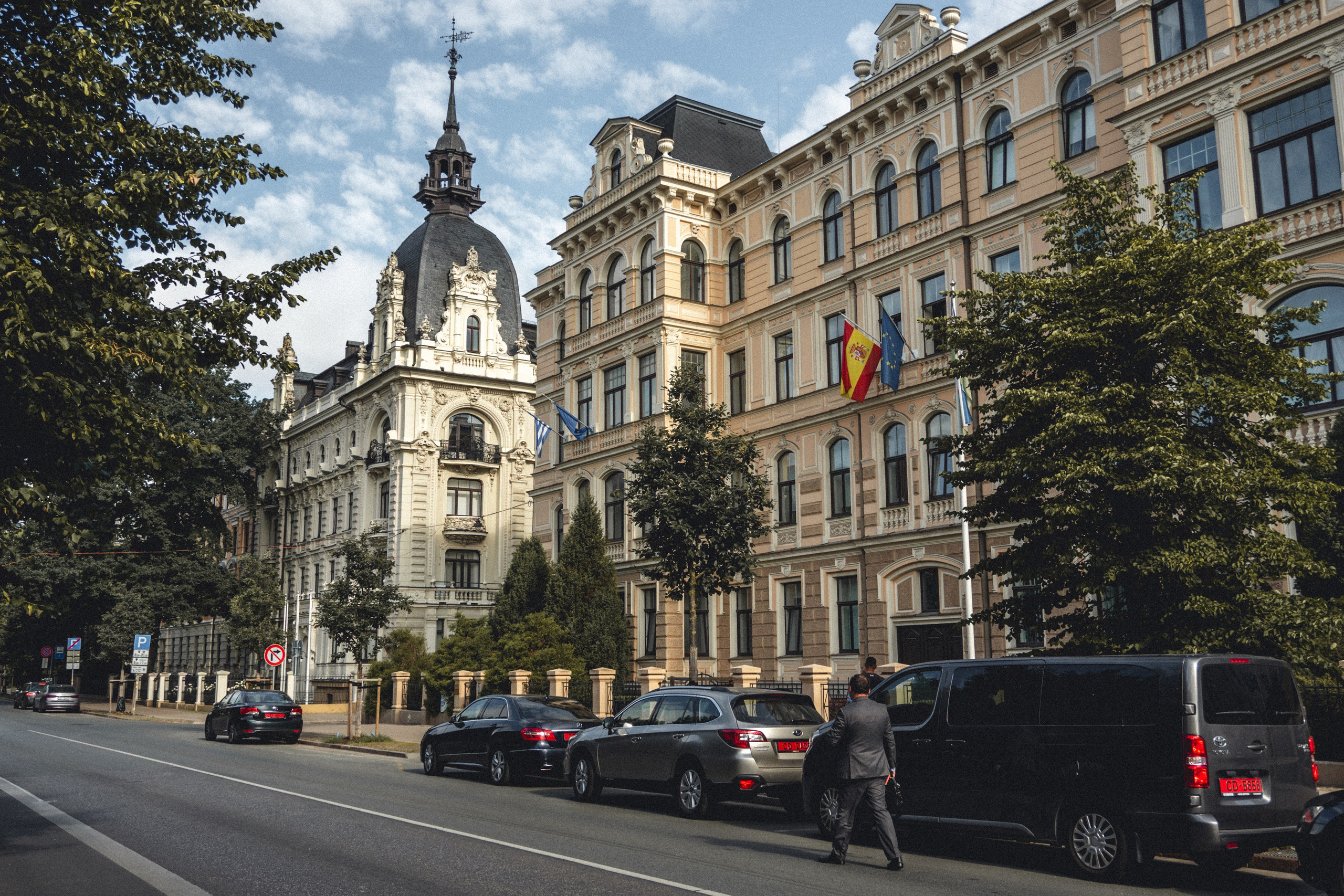 Voyage à Riga. Photographe sur Cote d’Azur. Portraits de familles, couples, enfants, événements