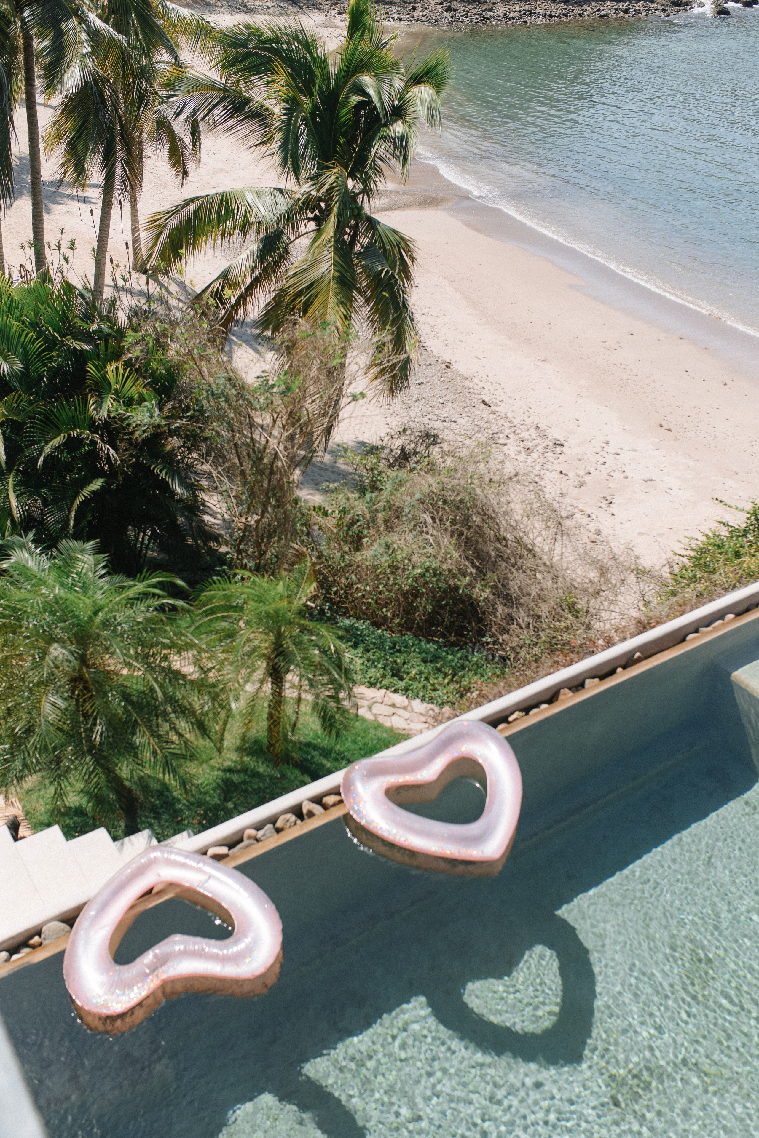 Playa Careyes, Casa Tauro. Wedding photographer Mexico Sayulita Puerto Vallarta Punta Mita Cabo