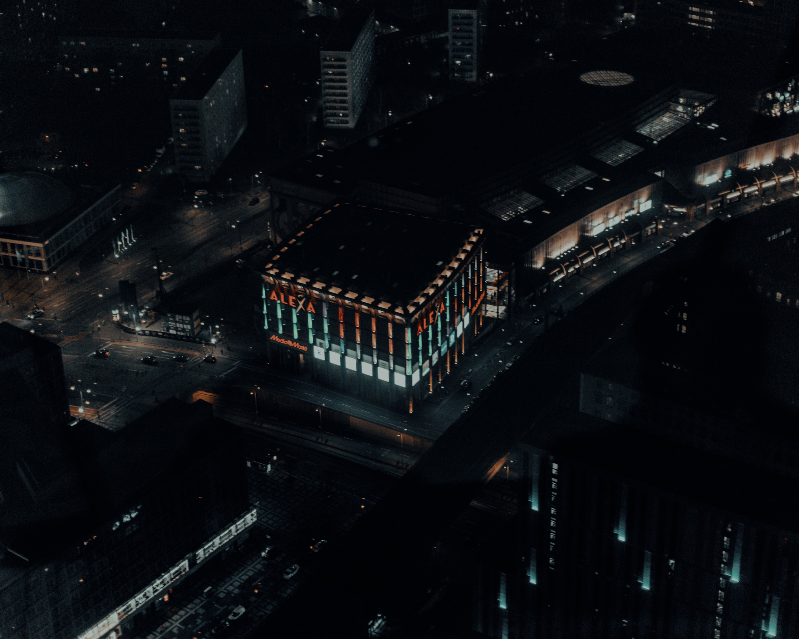 Travel & Street. Mario Jelikic Photography