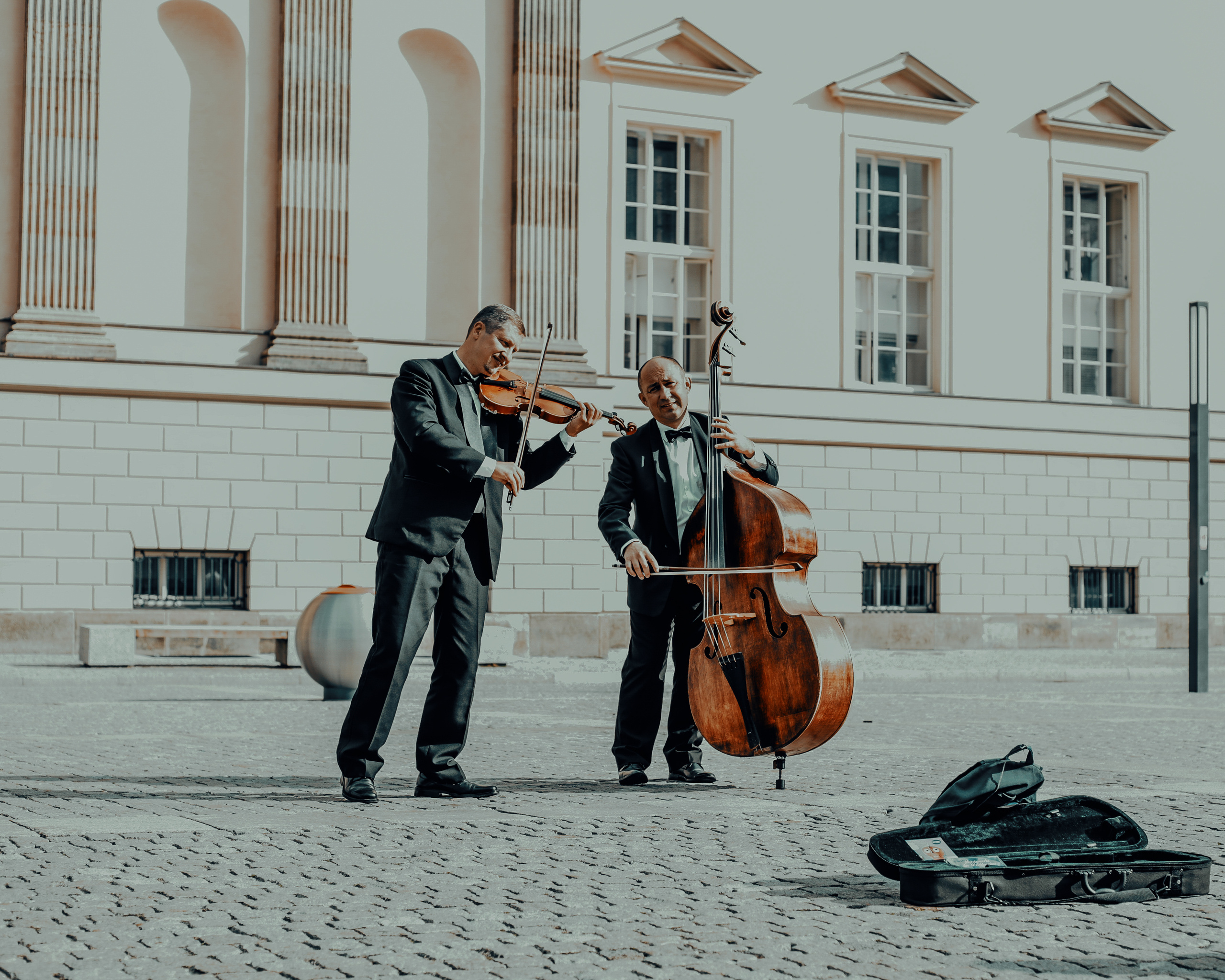 Travel & Street. Mario Jelikic Photography