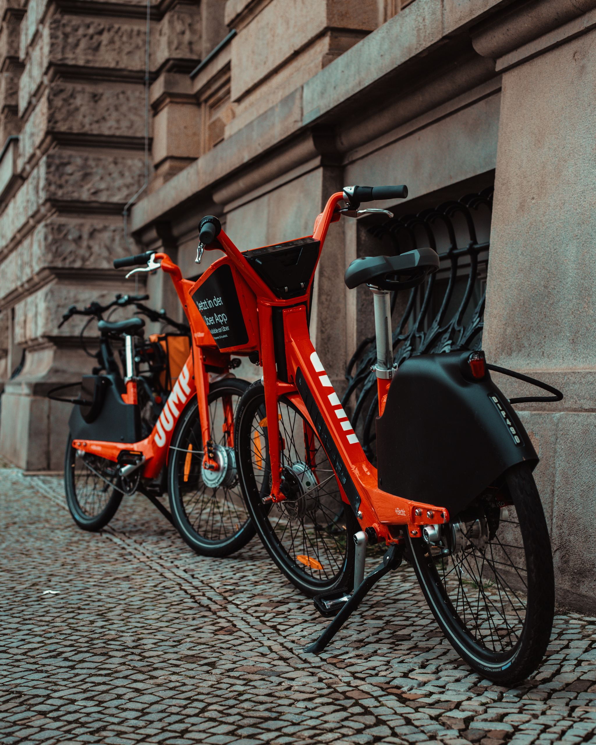 Travel & Street. Mario Jelikic Photography