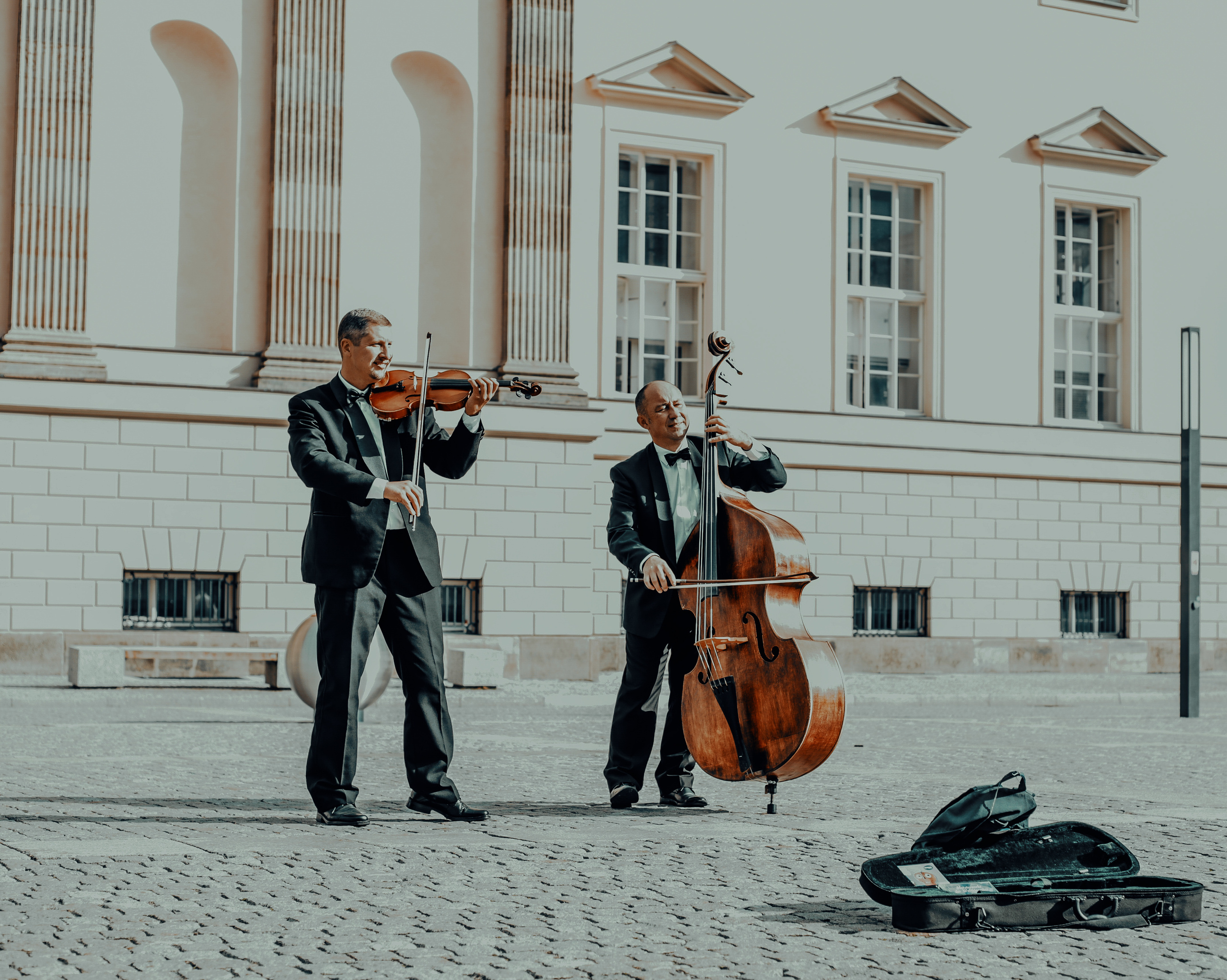 Travel & Street. Mario Jelikic Photography