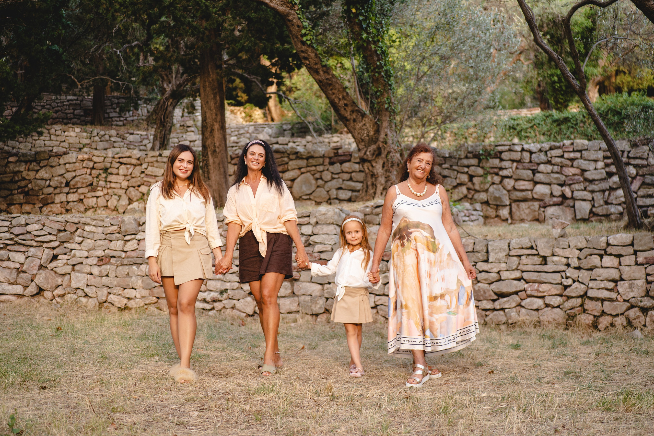 4 Genegrations. Sunkrit Photography