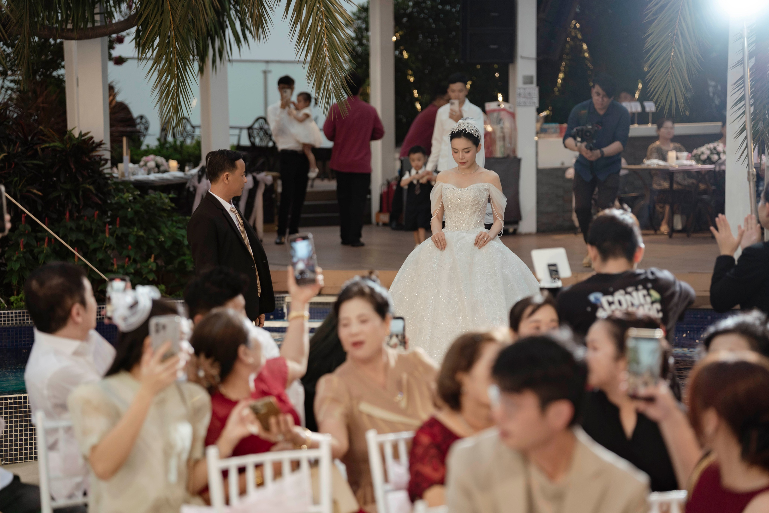 KYWU & NHI. WEDDING PHOTOGRAPHER IN VIETNAM