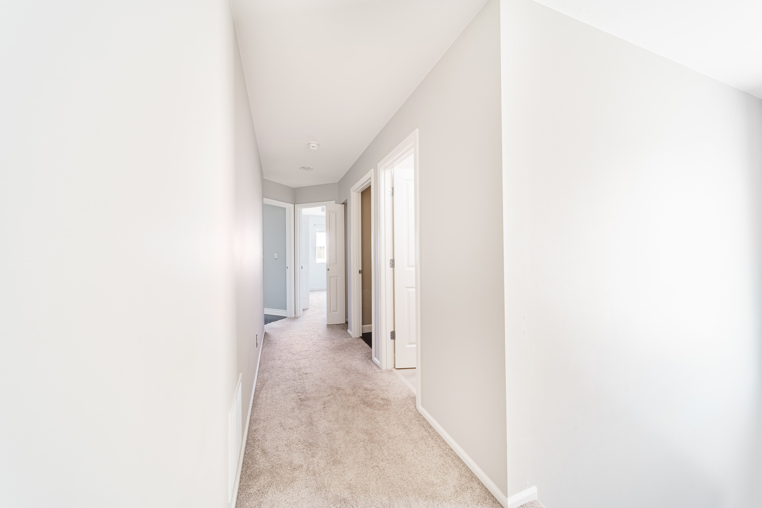 Real Estate photography. Washington state. EVAN ARISTOV WEDDING PHOTOGRAPHY — Seattle Wedding Photographer