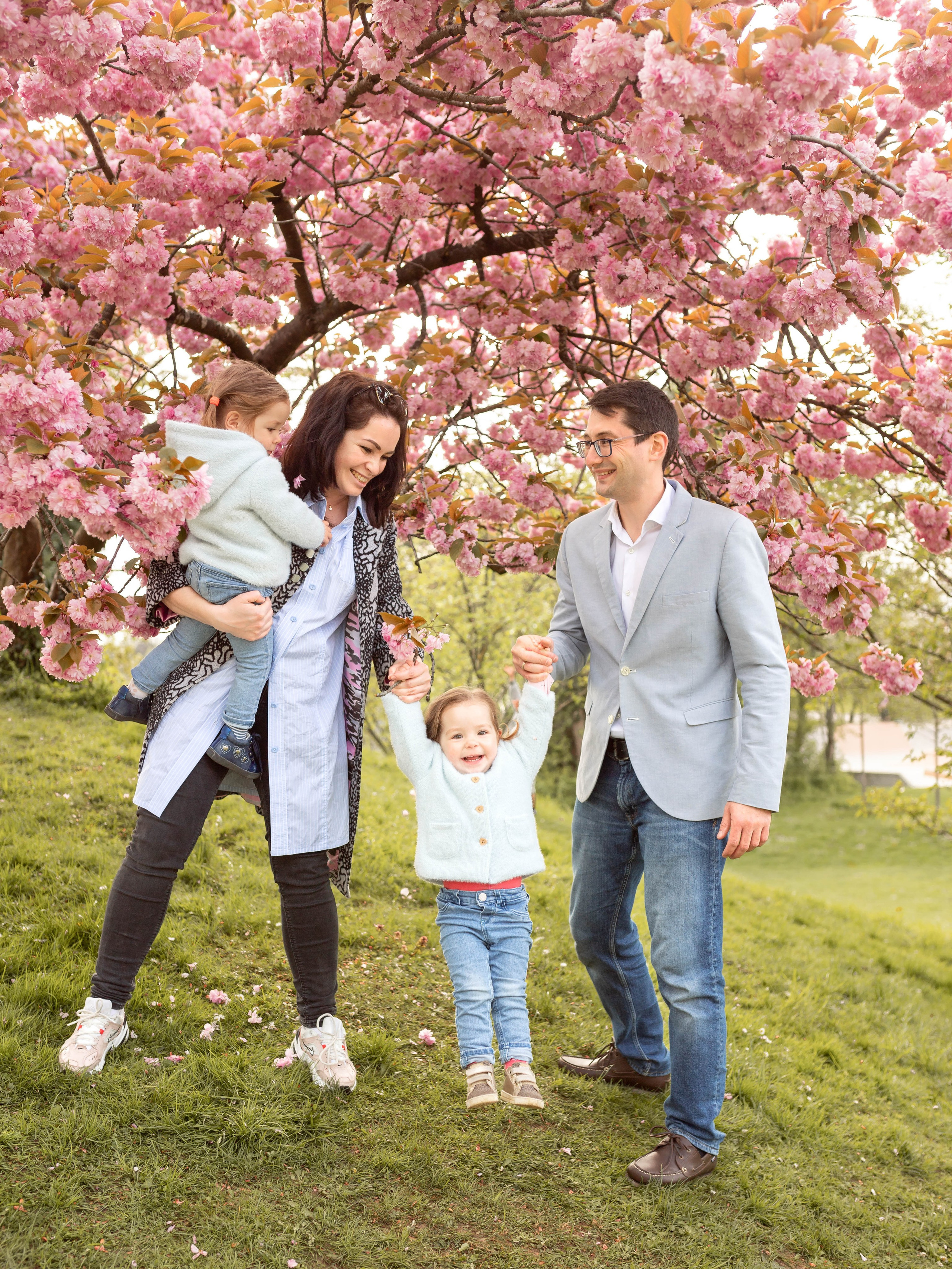 Cherry blossoms. Familien- und Kinderfotografin Katerina Vlasenko, München