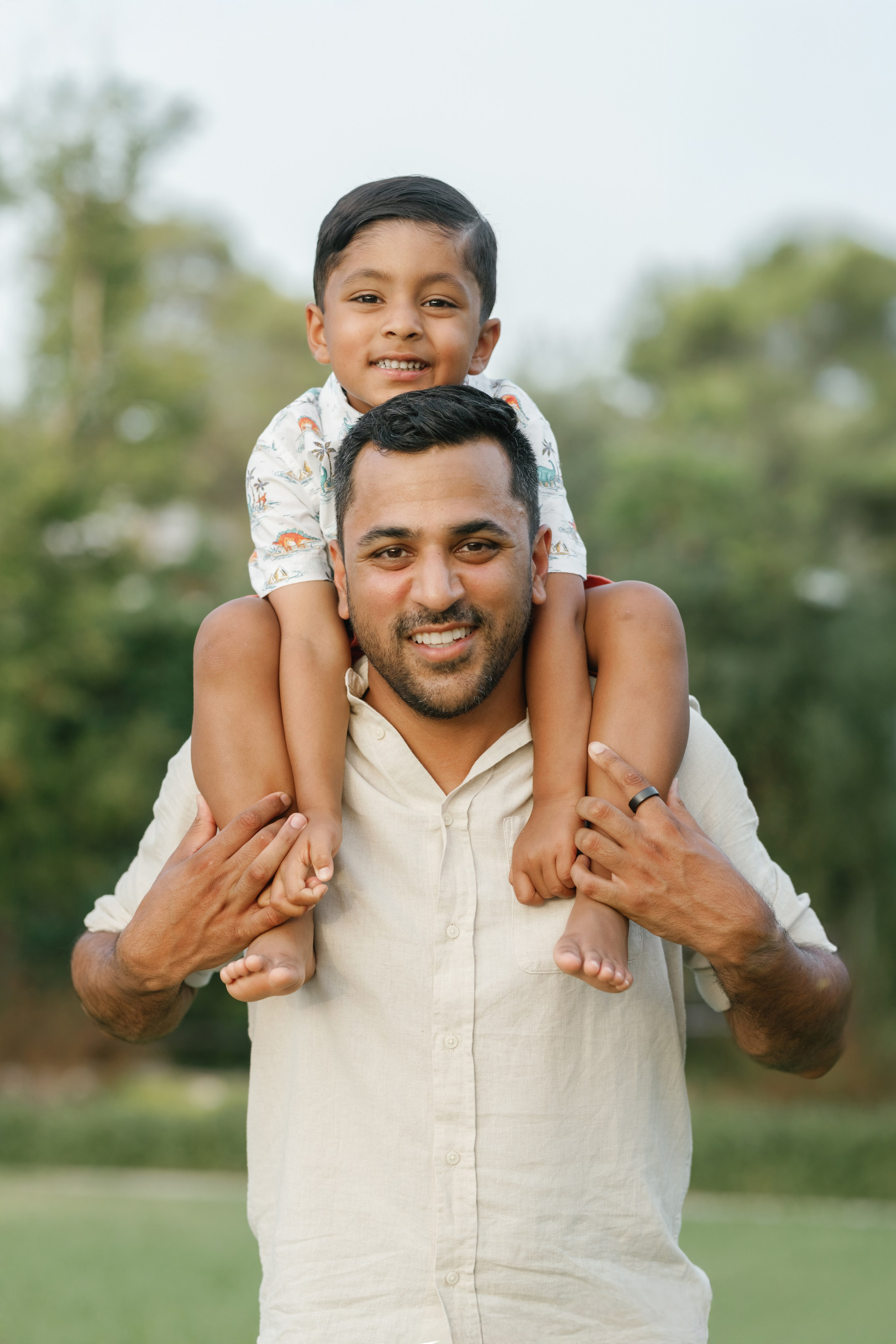 Indian Family Photoshoot in Mallorca. Photographer in Mallorca