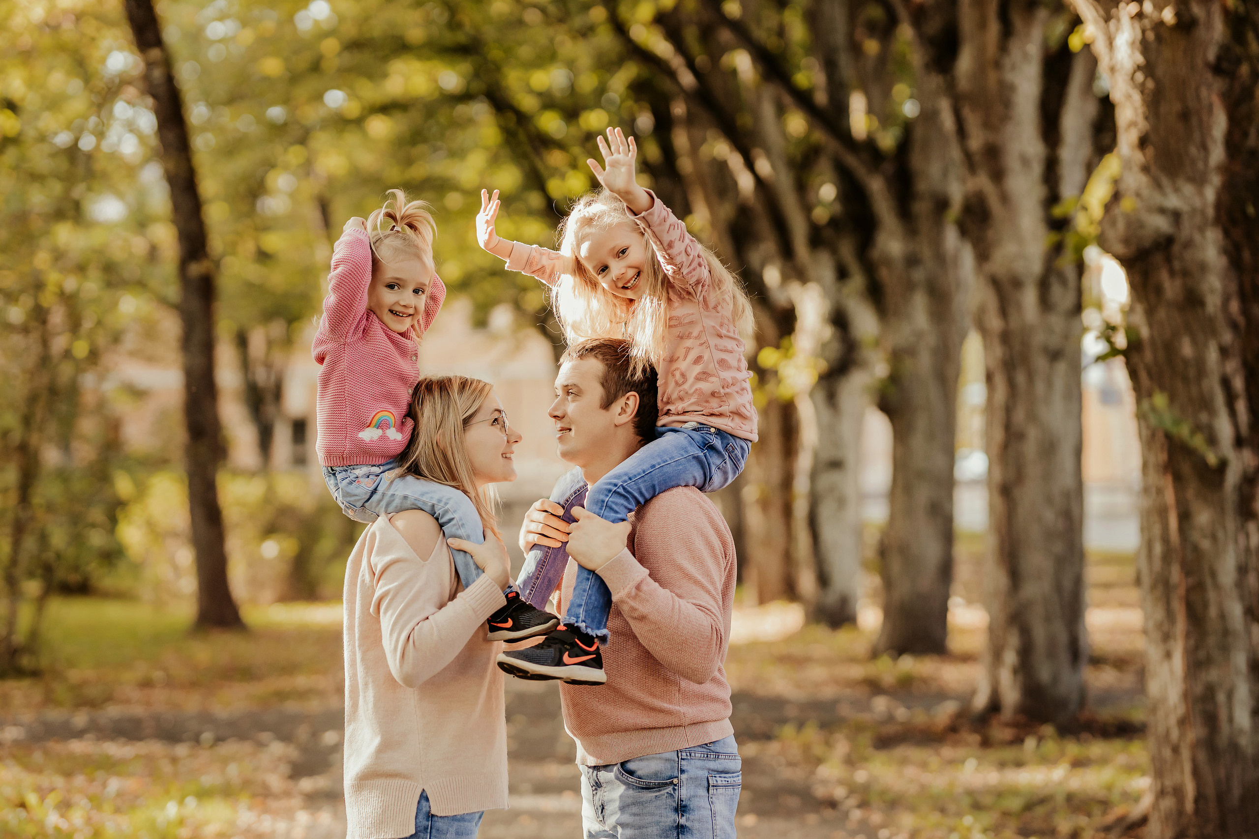 Saulains rudens. FOTOGRĀFS| LATVIJA |DAUGAVPILS|