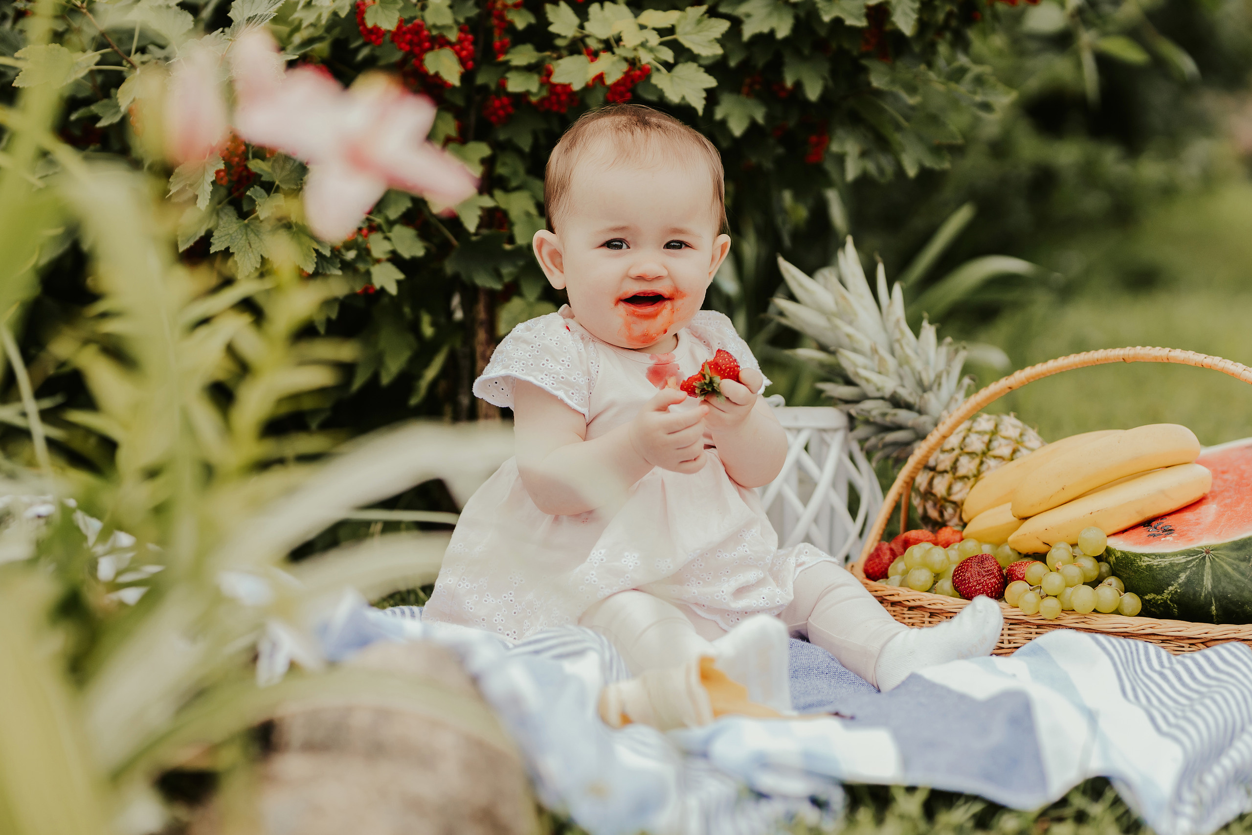 Kristīne, Vitālijs un mazā Maija. FOTOGRĀFS| LATVIJA |DAUGAVPILS|