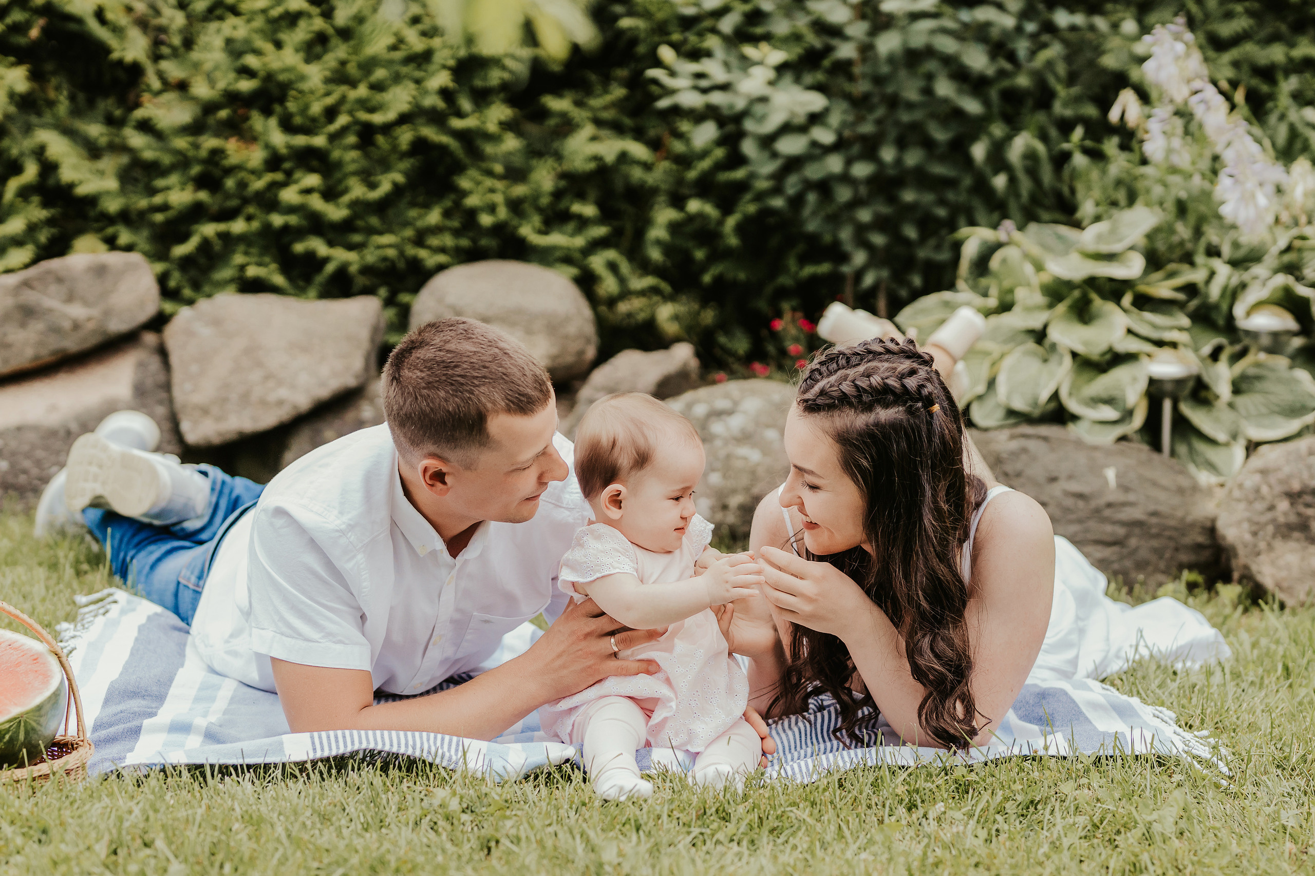 Kristīne, Vitālijs un mazā Maija. FOTOGRĀFS| LATVIJA |DAUGAVPILS|