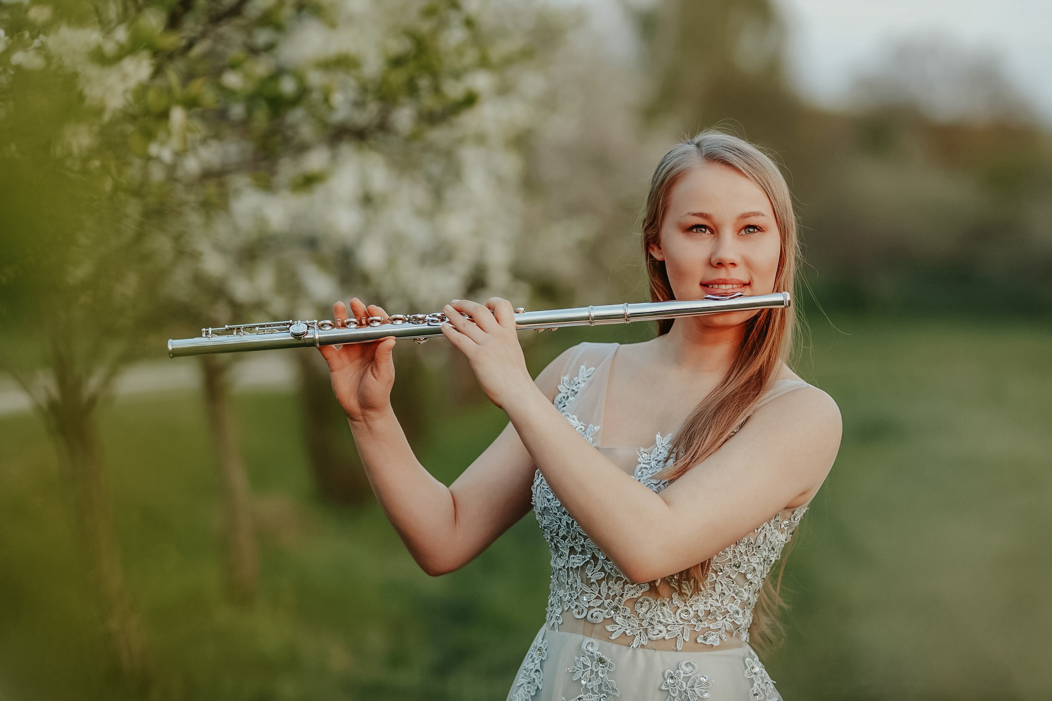 Flautas burvīgās skaņas. FOTOGRĀFS| LATVIJA |DAUGAVPILS|
