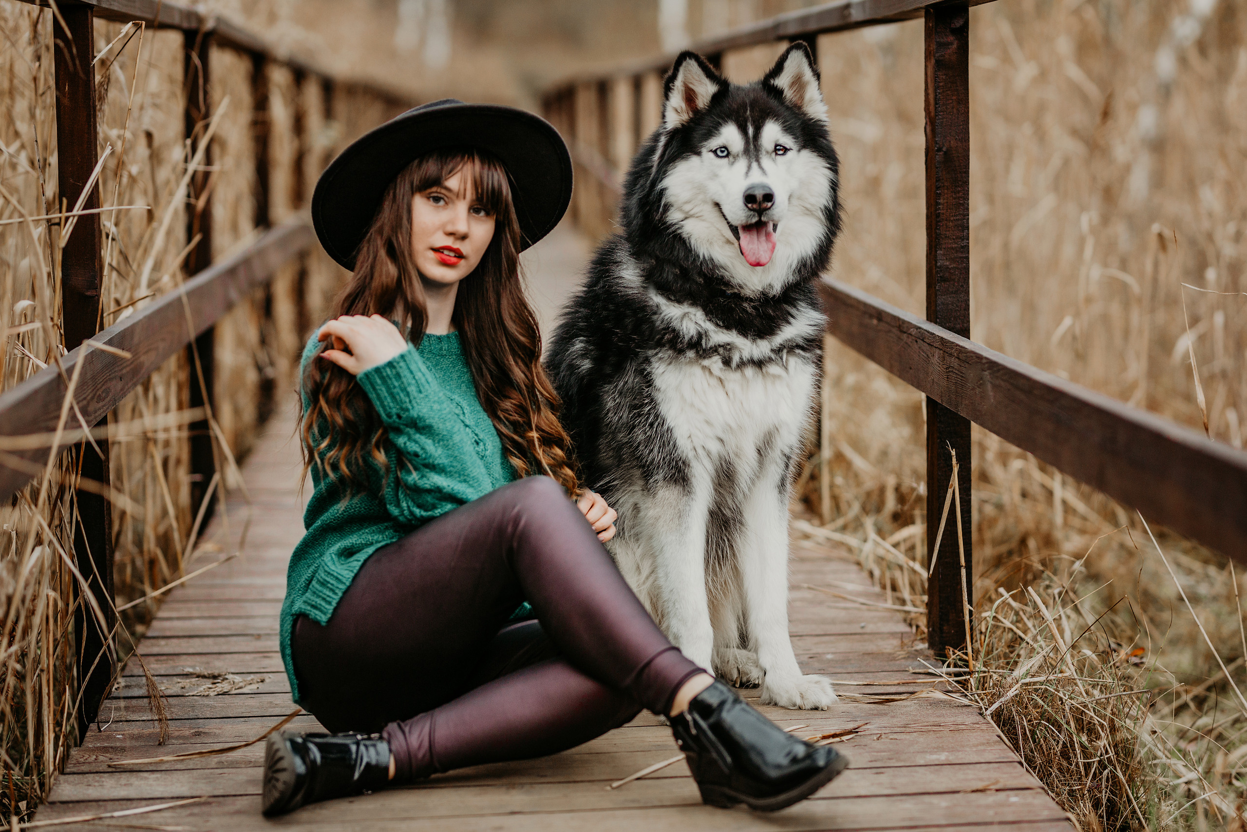 Darja un haskijs vārdā Alekss. FOTOGRĀFS| LATVIJA |DAUGAVPILS|