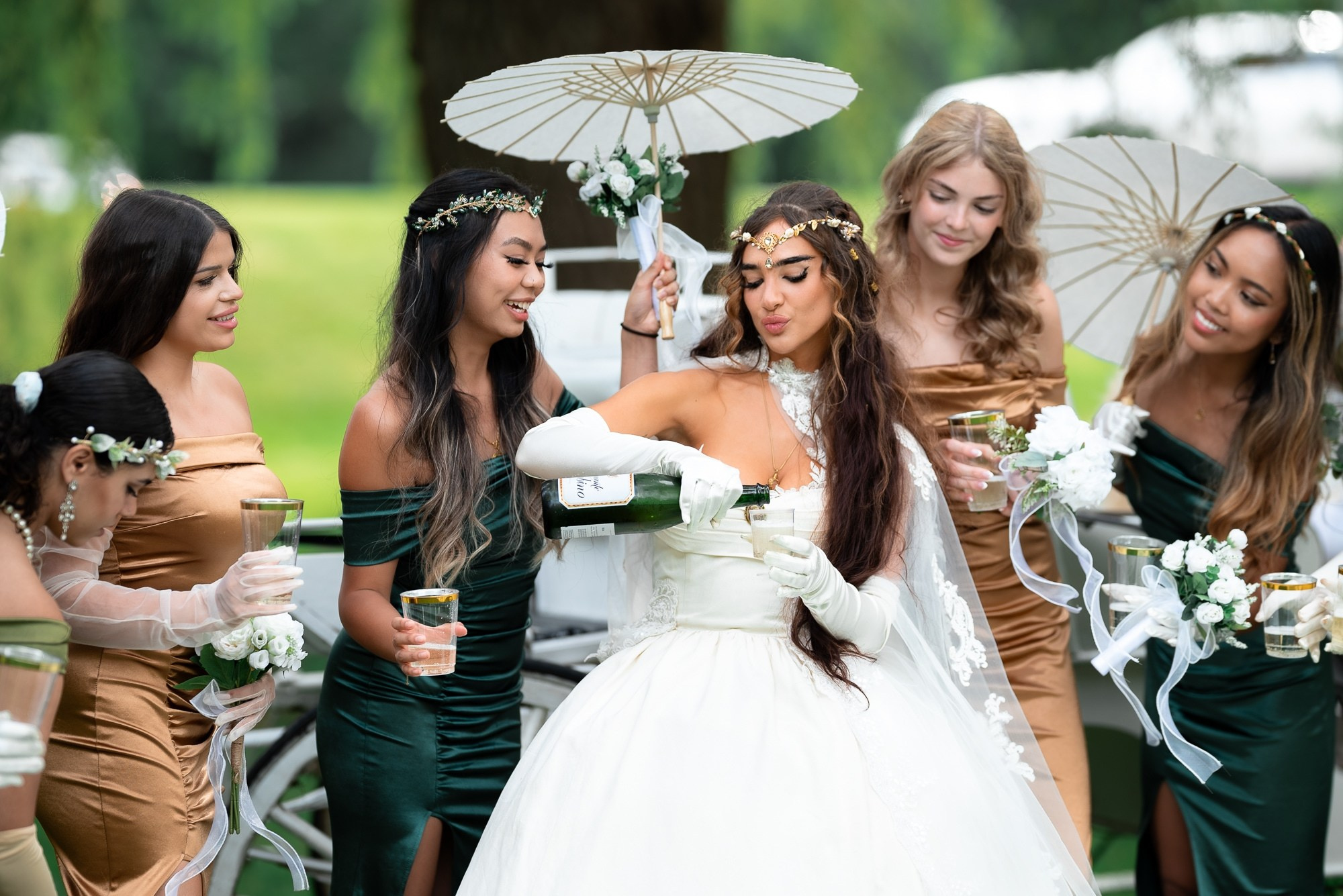 Portfolio of wedding photographer in Toronto — Alex Po. Alex Po — Wedding photographer in Toronto