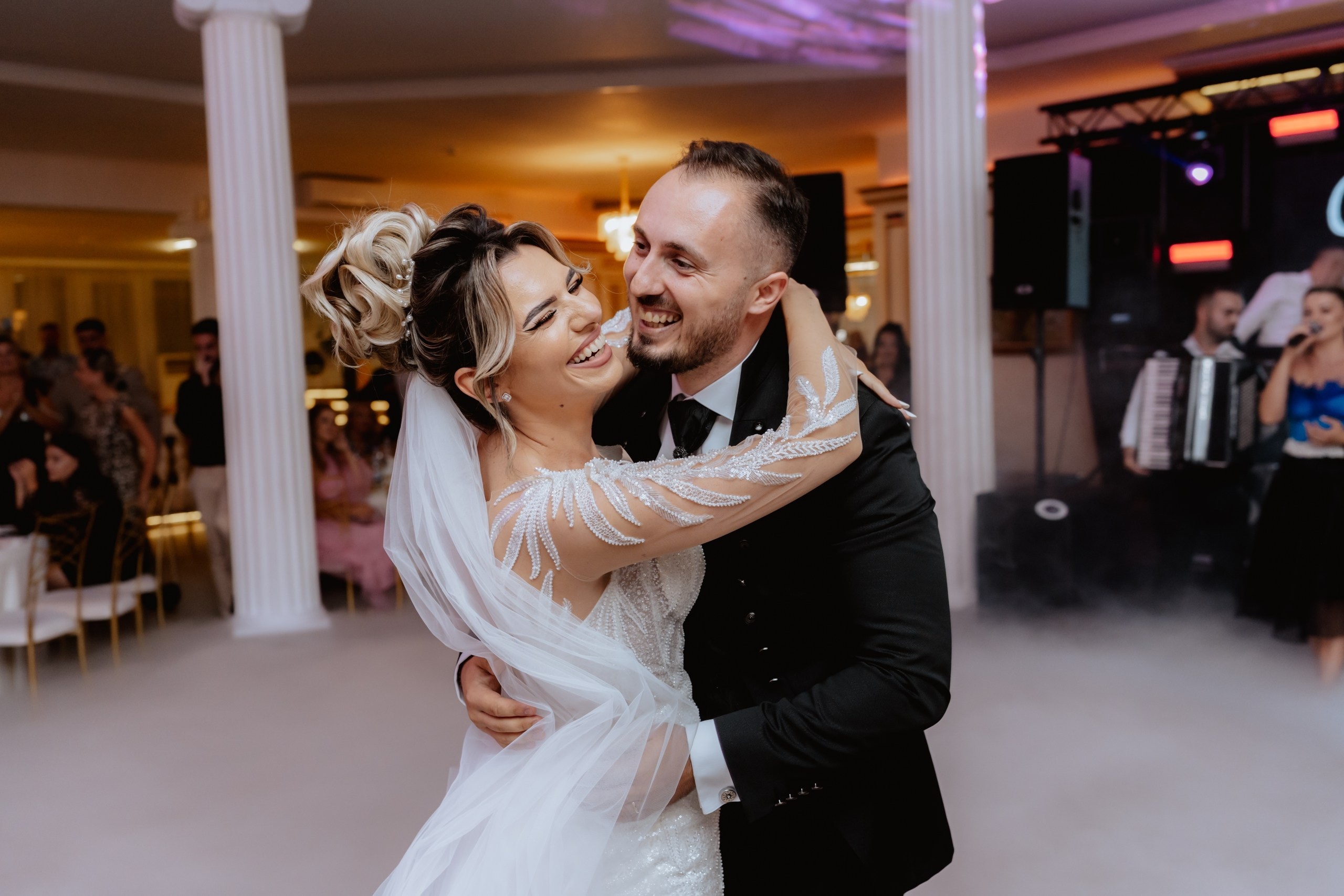 Bianca - Florin | Ramnicu Valcea. Fotografie & Videografie Nunta