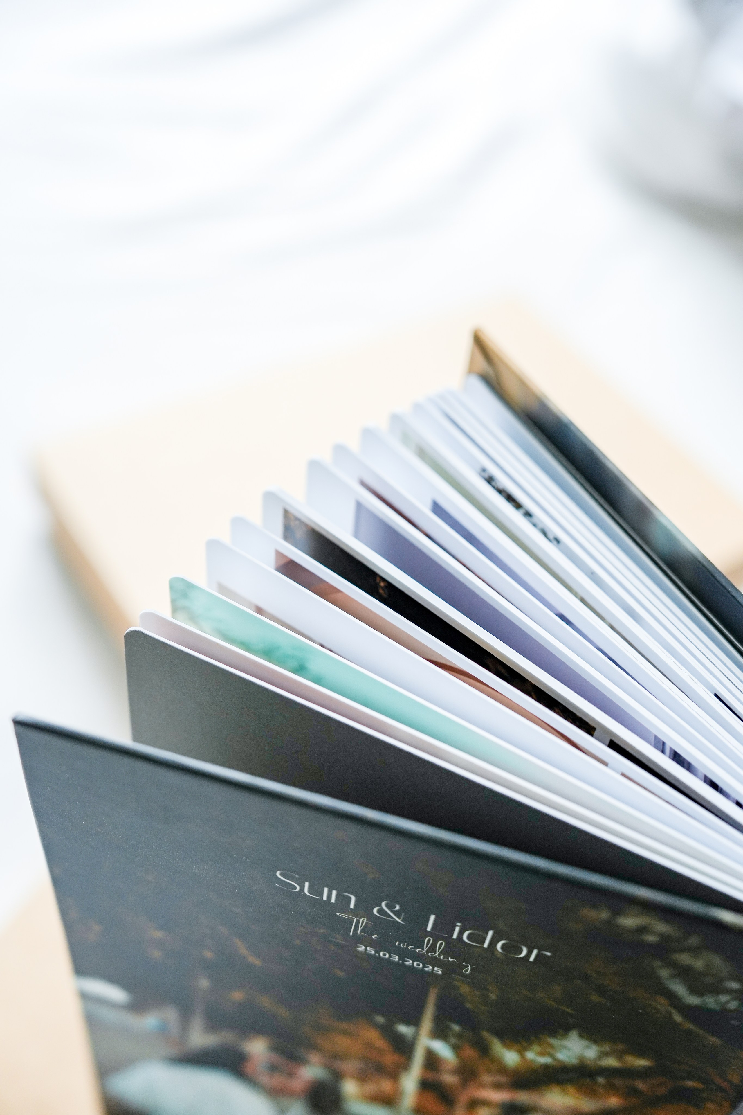 ראשי. לופו צלמים — צילום חתונות ואירועים