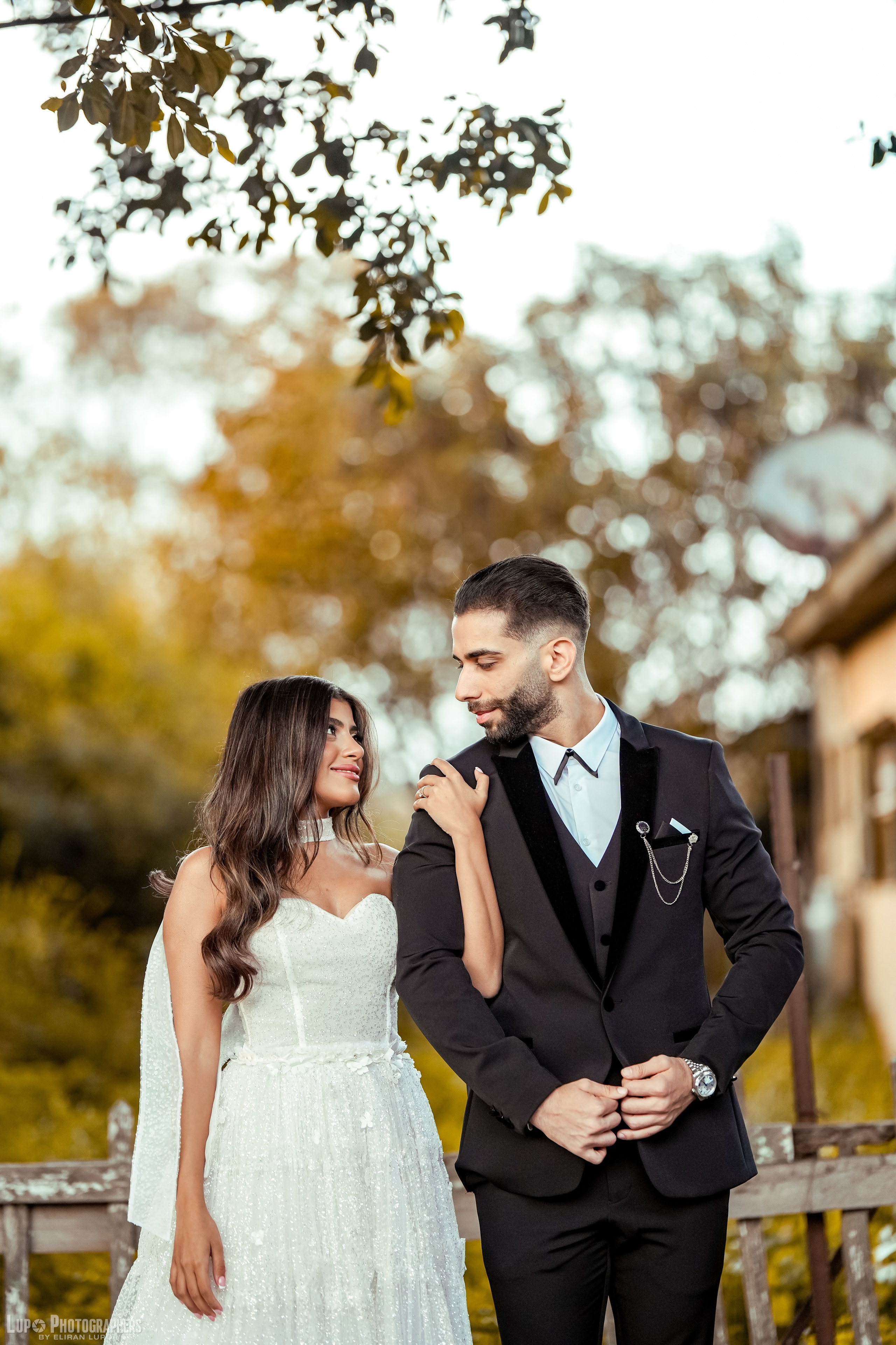 הזוגות שלנו. לופו צלמים — צילום חתונות ואירועים