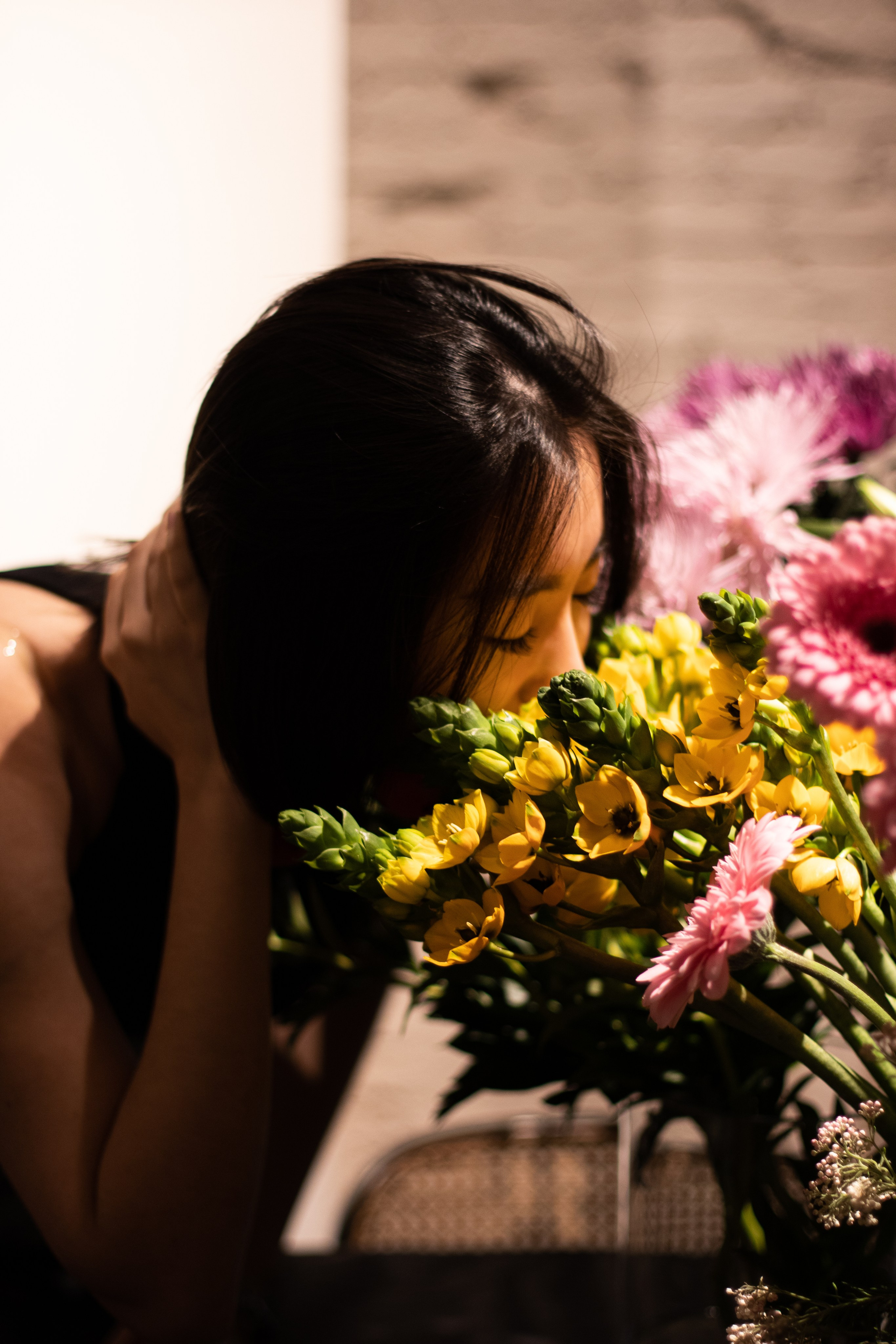 Flower masterclass by “Cheers”, Barcelona. Alexandra Uzianova — photo and video content in Barcelona