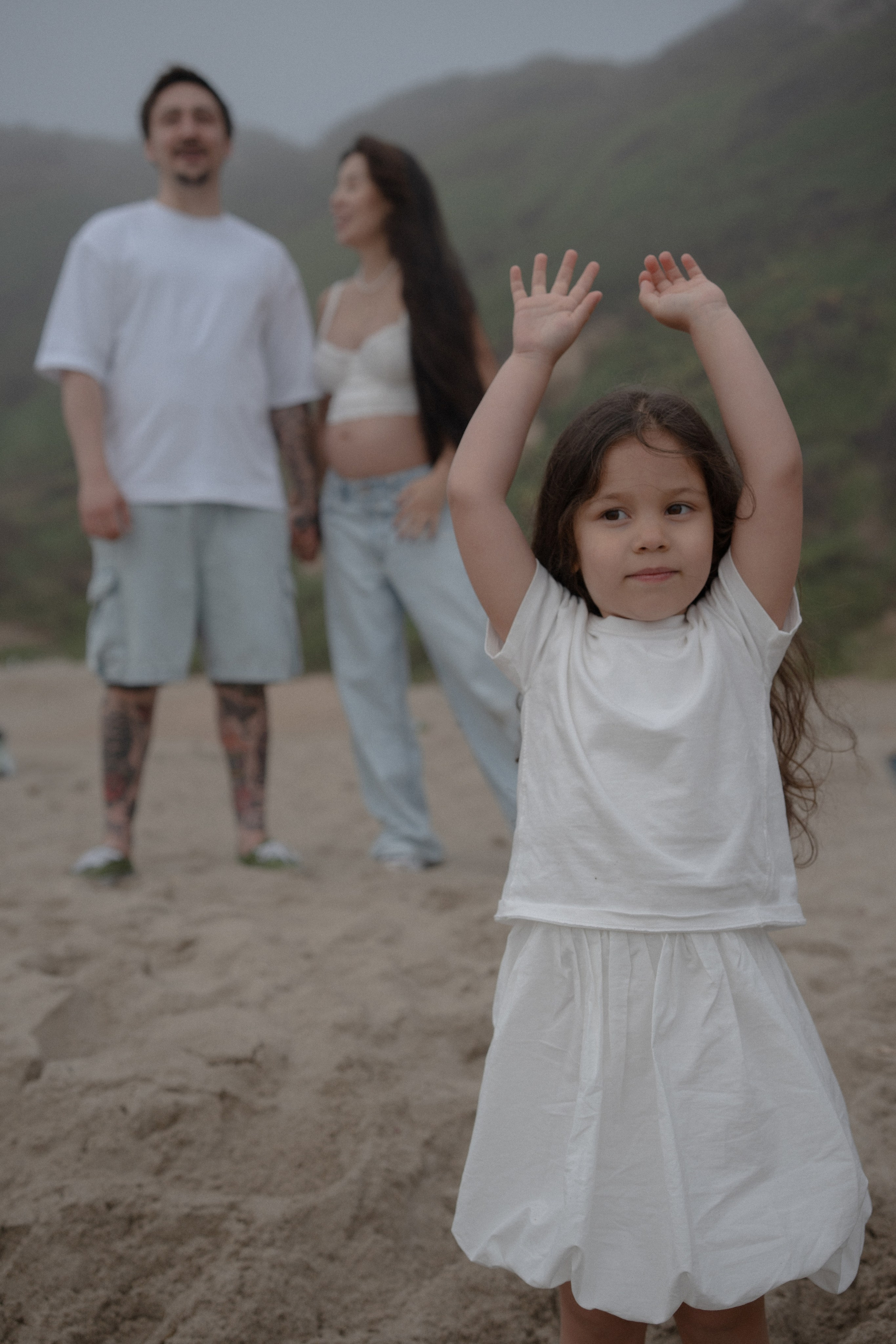 Aziza, Carl & Nelly. Pregnancy photoshoot. Portrait, family, maternity & wedding photography & videography in SoCal Kseni Vibe