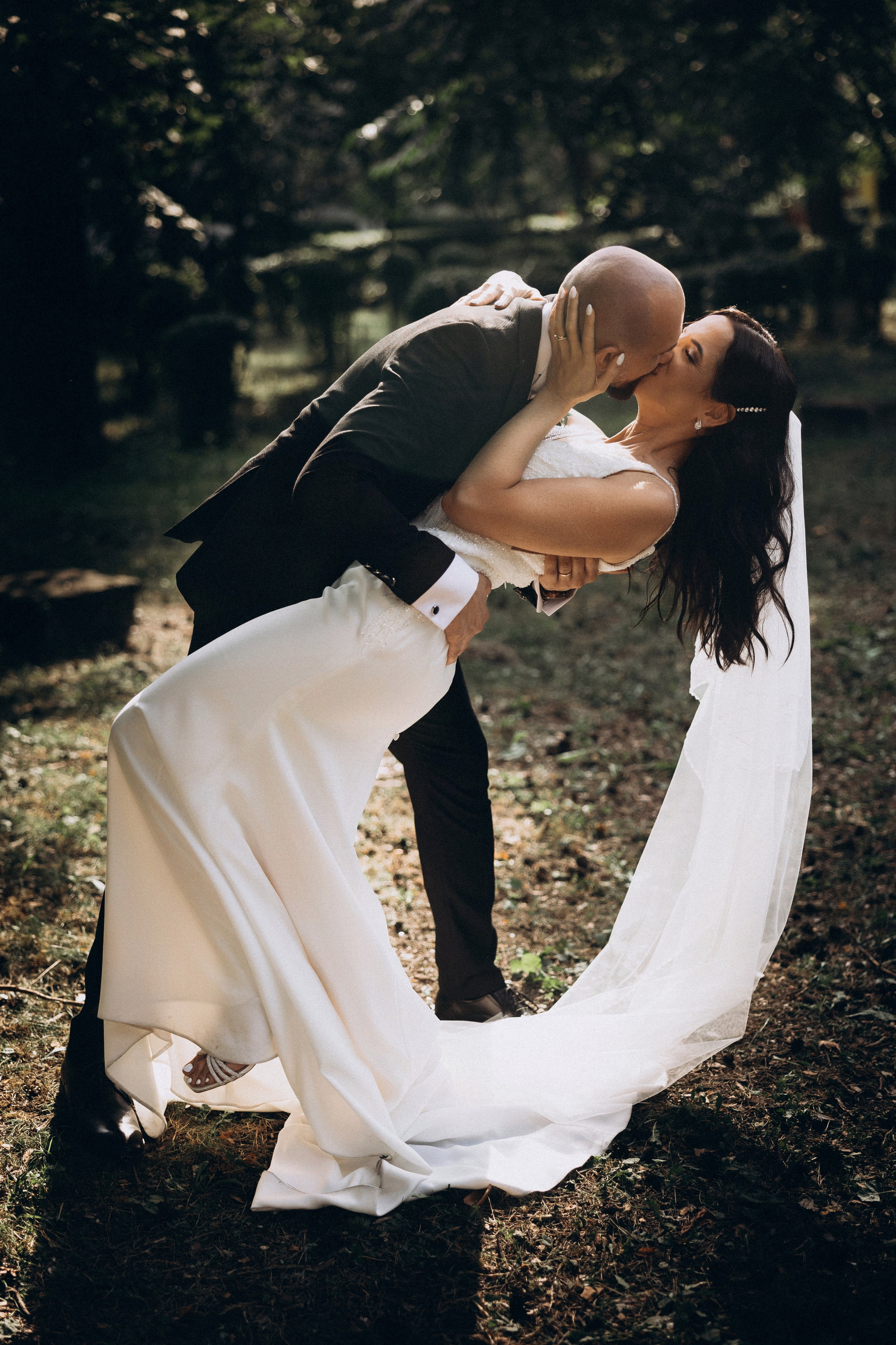 Claudia & Octavian. Wedding Photographer, based in Iasi, Romania, but will travel all over the globe to make sure you look amazing in all your wedding photos