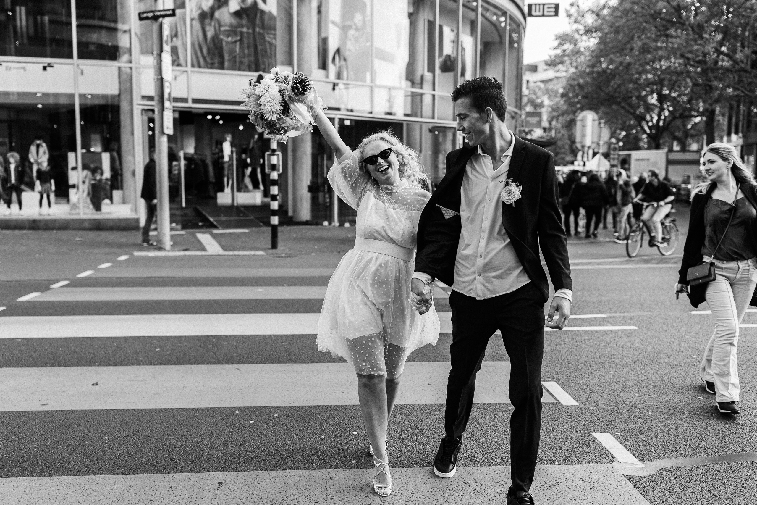 Streetstyle Hochzeit in den Niederlanden, Streetstyle Hochzeit in den Niederlanden, lovestory, streetstyle fotoshooting, fotograf osnabrück, homestory fotograf, portrait, after wedding fotoshooting, fotograf deutschland, fotograf osnabrücker land, photographer germany, elopement photographer germany, after wedding photographer germany, lovestory fotoshooting amsterdam