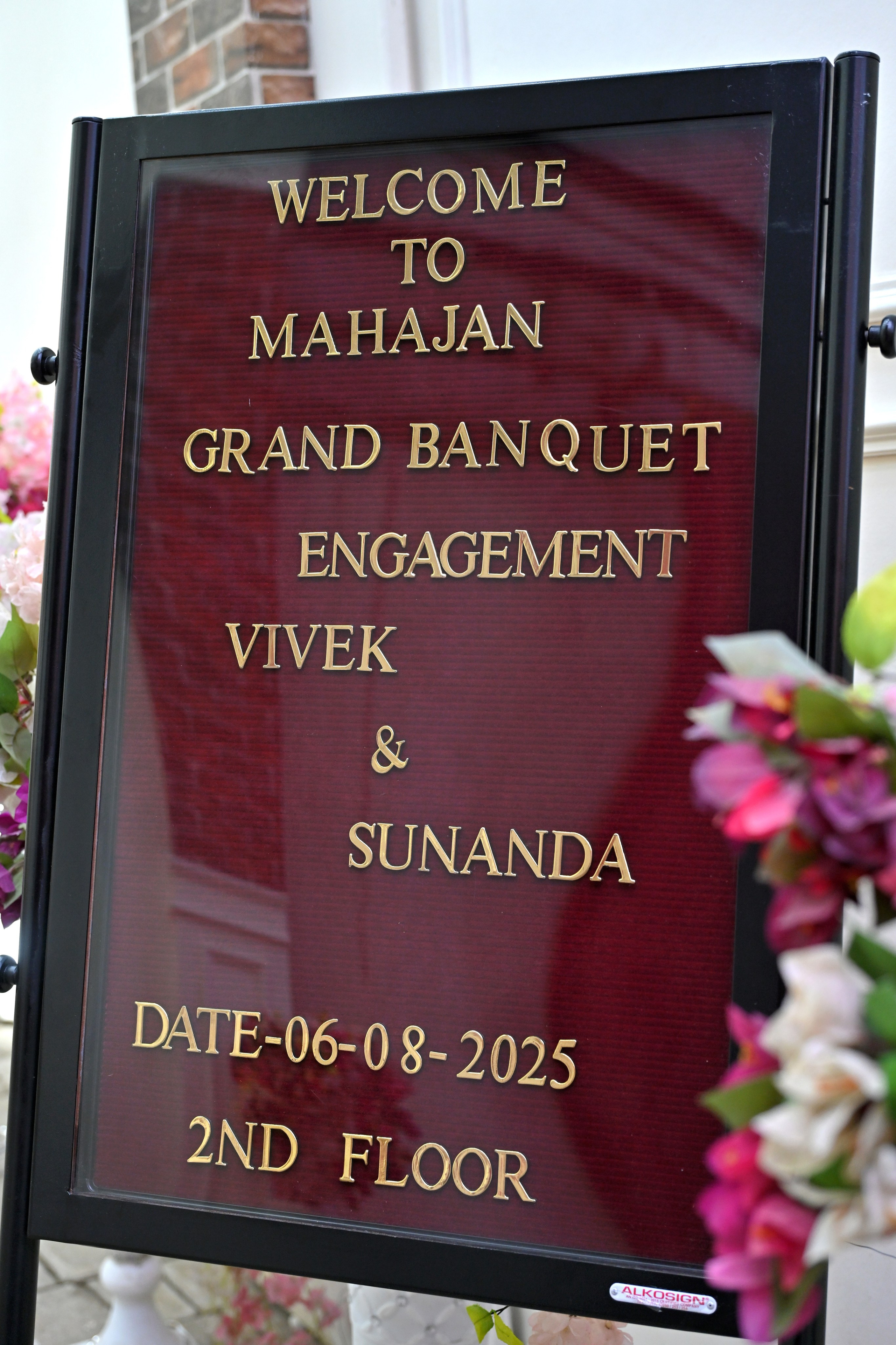 Vivek & sunanda. “Ajay Digital Photo Studio — Capturing Timeless Wedding Moments”