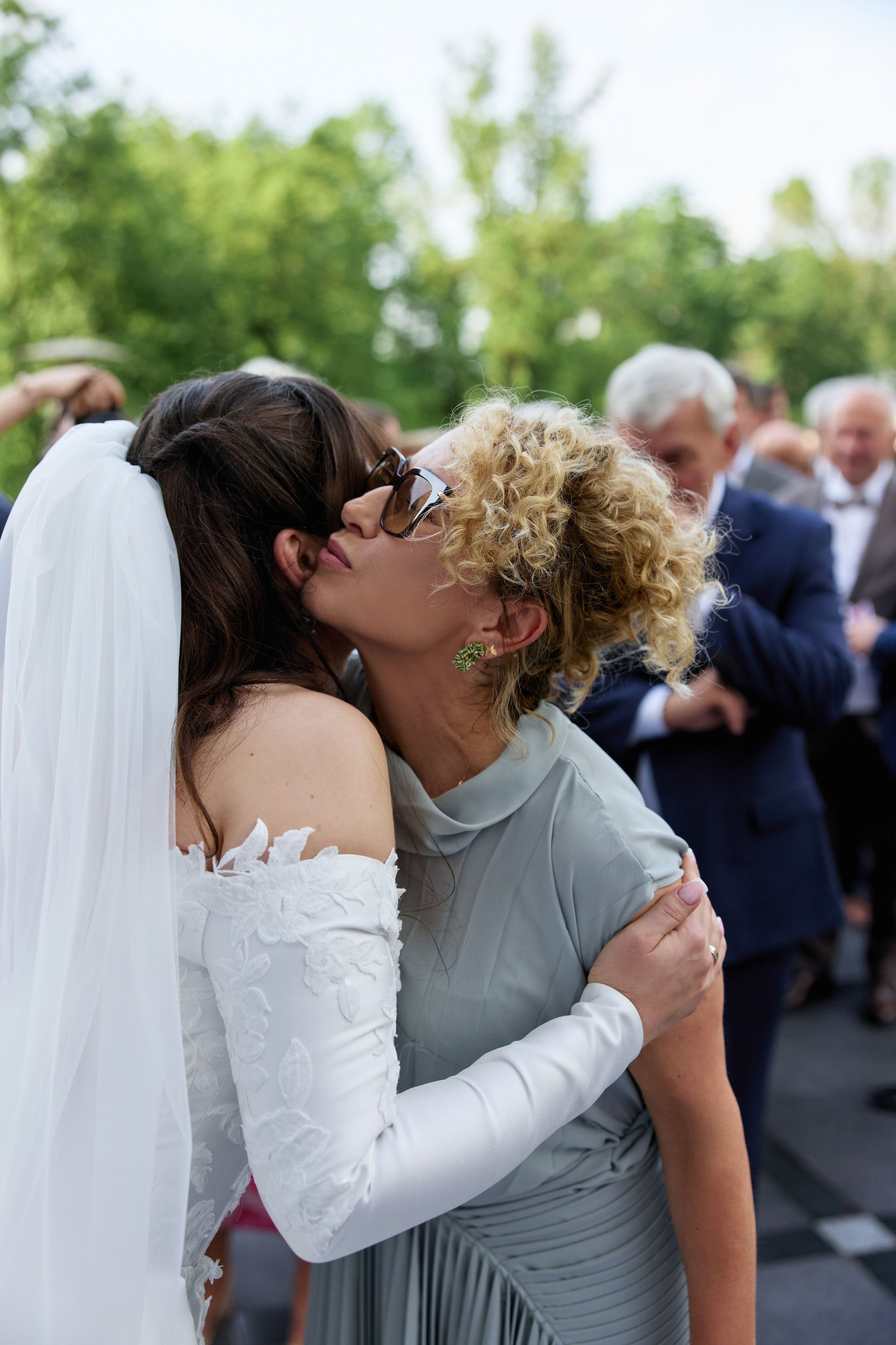 Wiktoria & Kacper. Pałac Goetz. Fotograf ślubny i rodzinny w Krakowie Yana Klymova