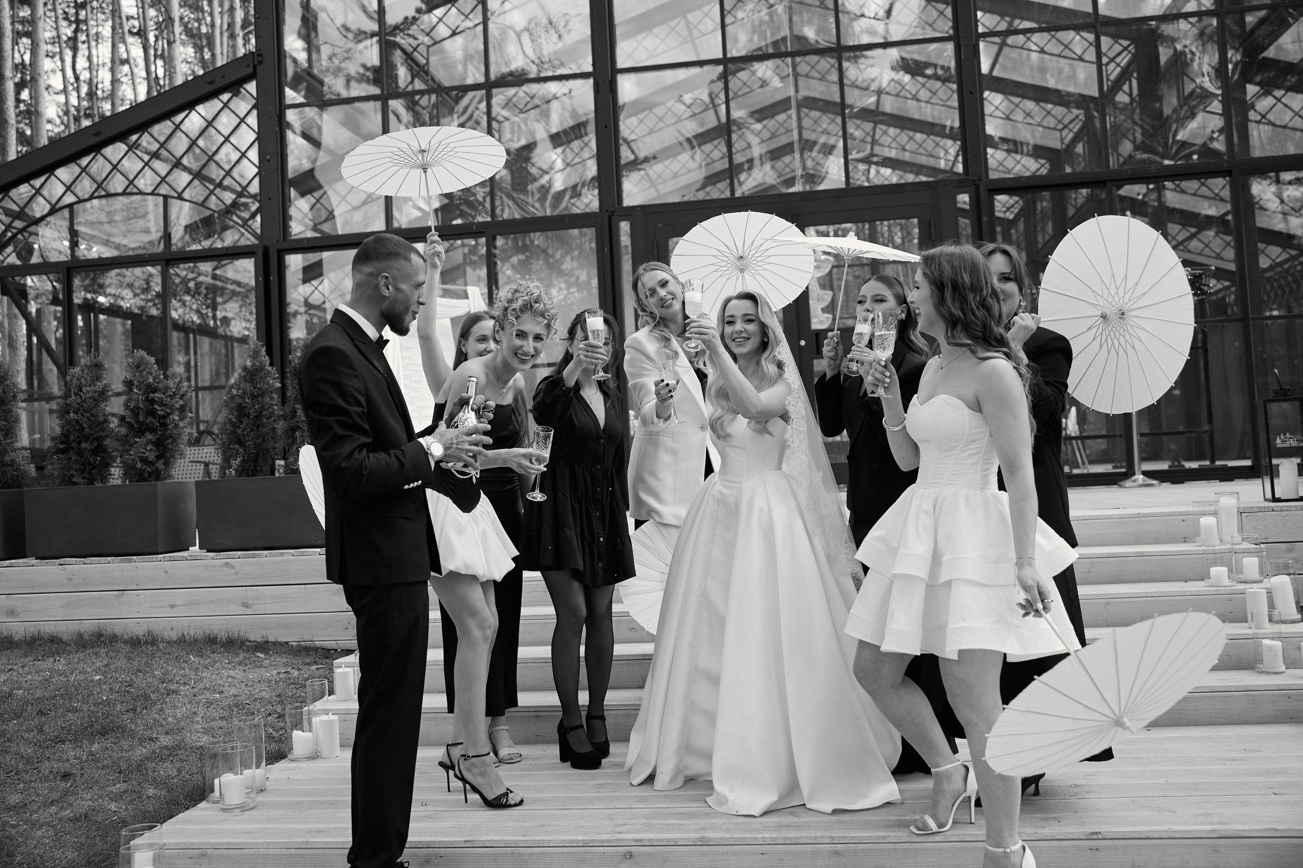 Natalia & Roman. Dworek przy lesie. Fotograf ślubny i rodzinny w Krakowie Yana Klymova