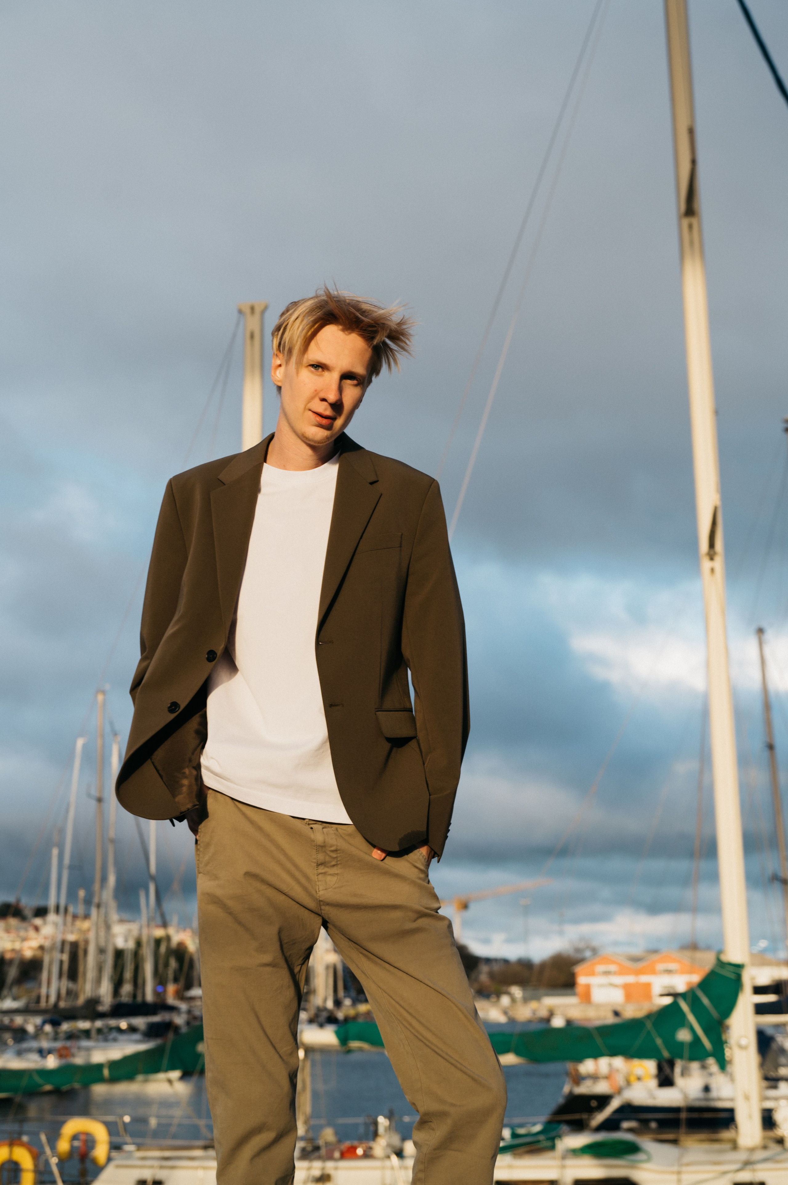 WINDY. Wedding and commercial photographer