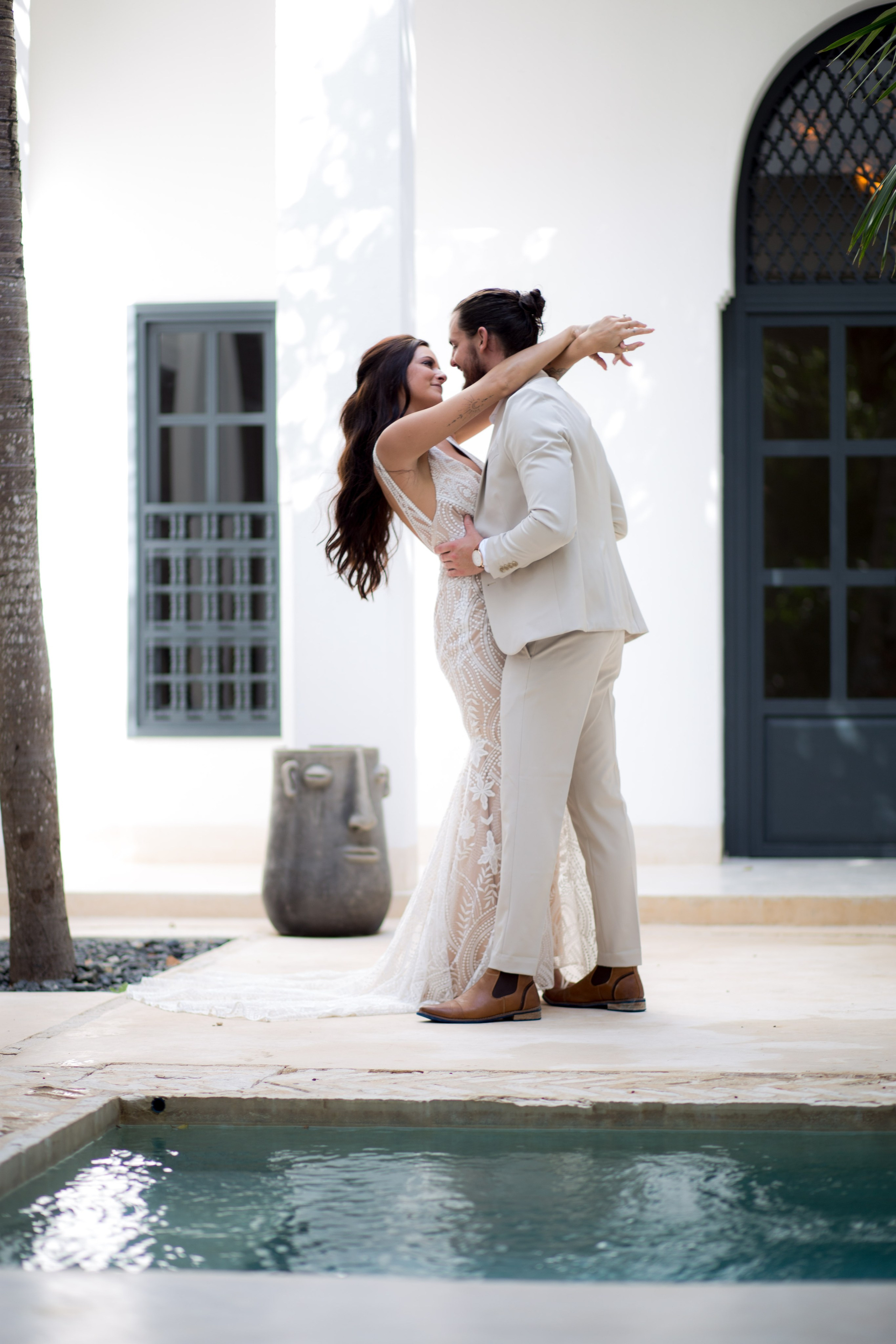 Wedding Photo Cancun. Alfredo Vazquez Wedding Films & Photography | Mexico & Destination Weddings