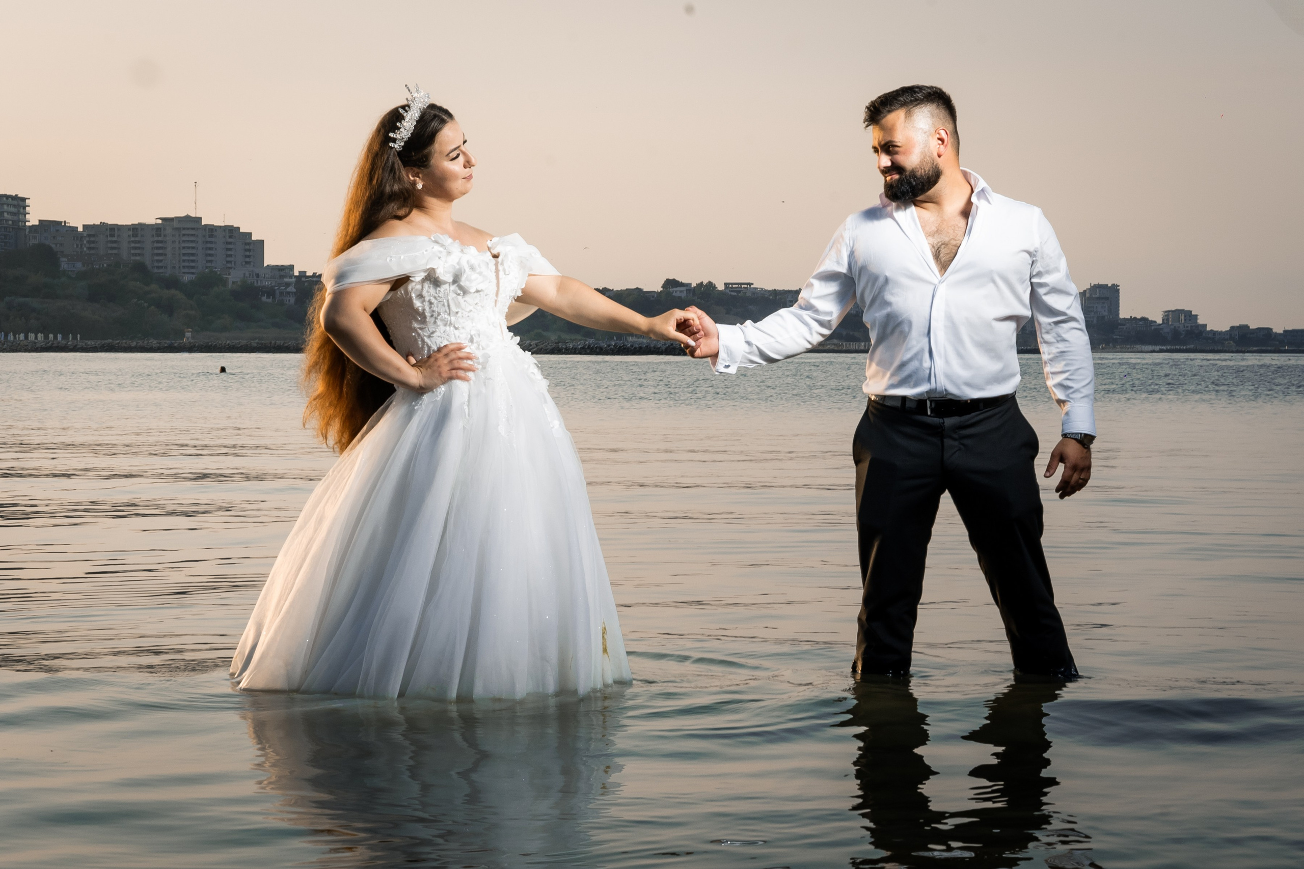 Andreea & Elvis Trash The Dress. MGS STUDIO