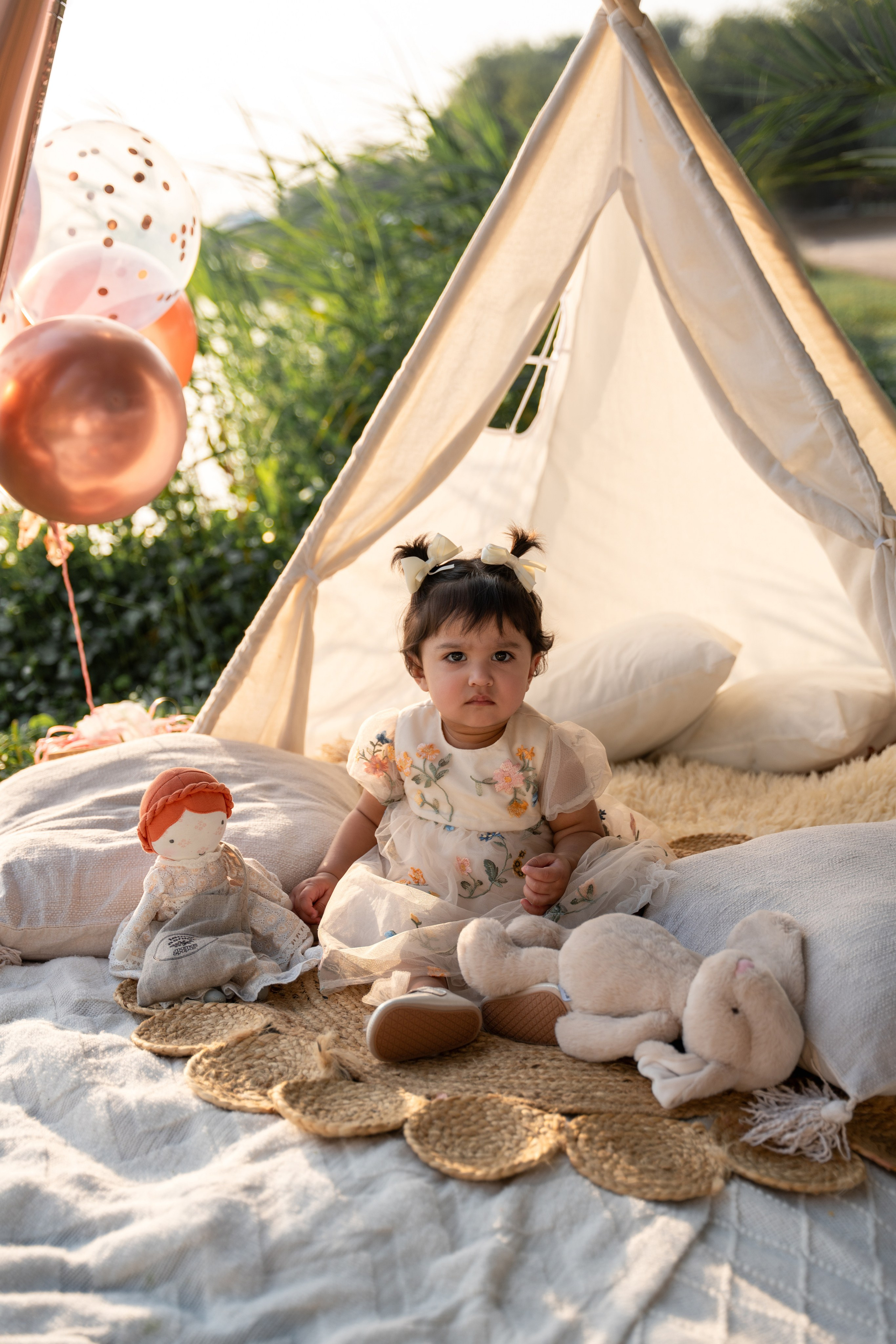 Cake smash and happy time. Angela Iakovleva — Family Photographer in Dubai
