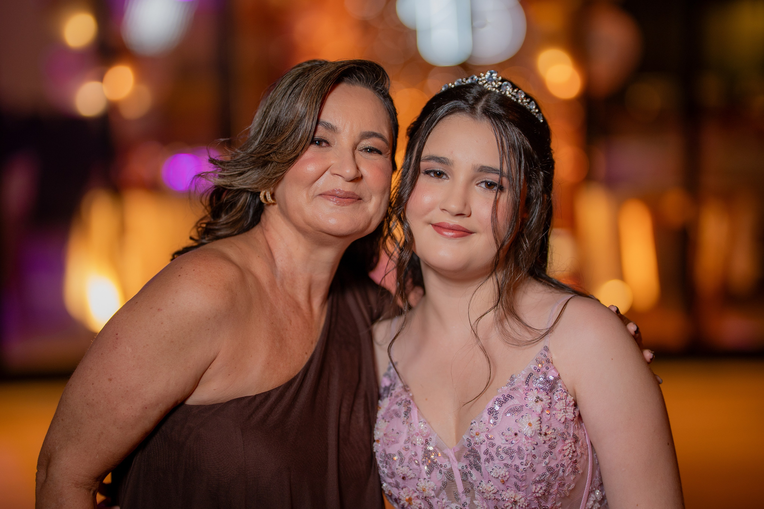 Maria Laura — Villa de León / Bauru SP. Robson Colaço