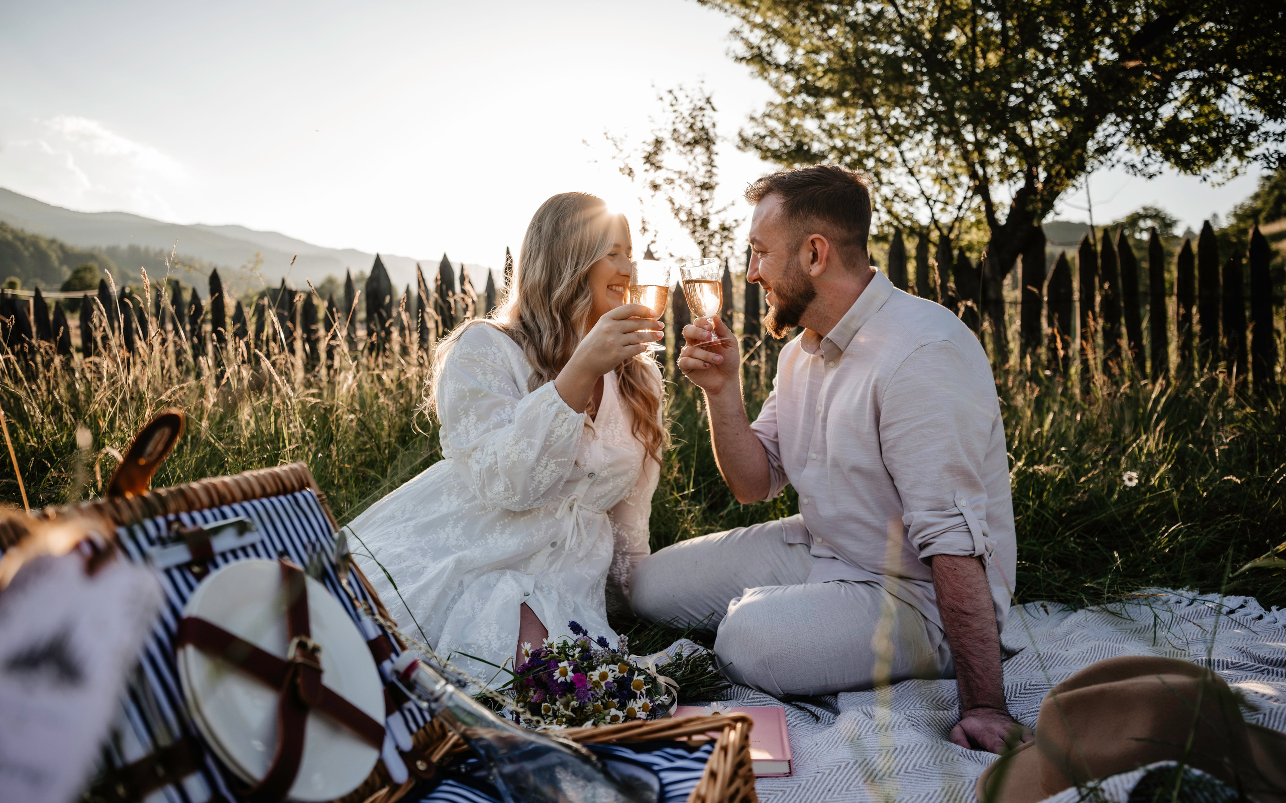 🤎 M a r i u s  & I u l i a n a - Save the Date. Wedding & Family Photographer