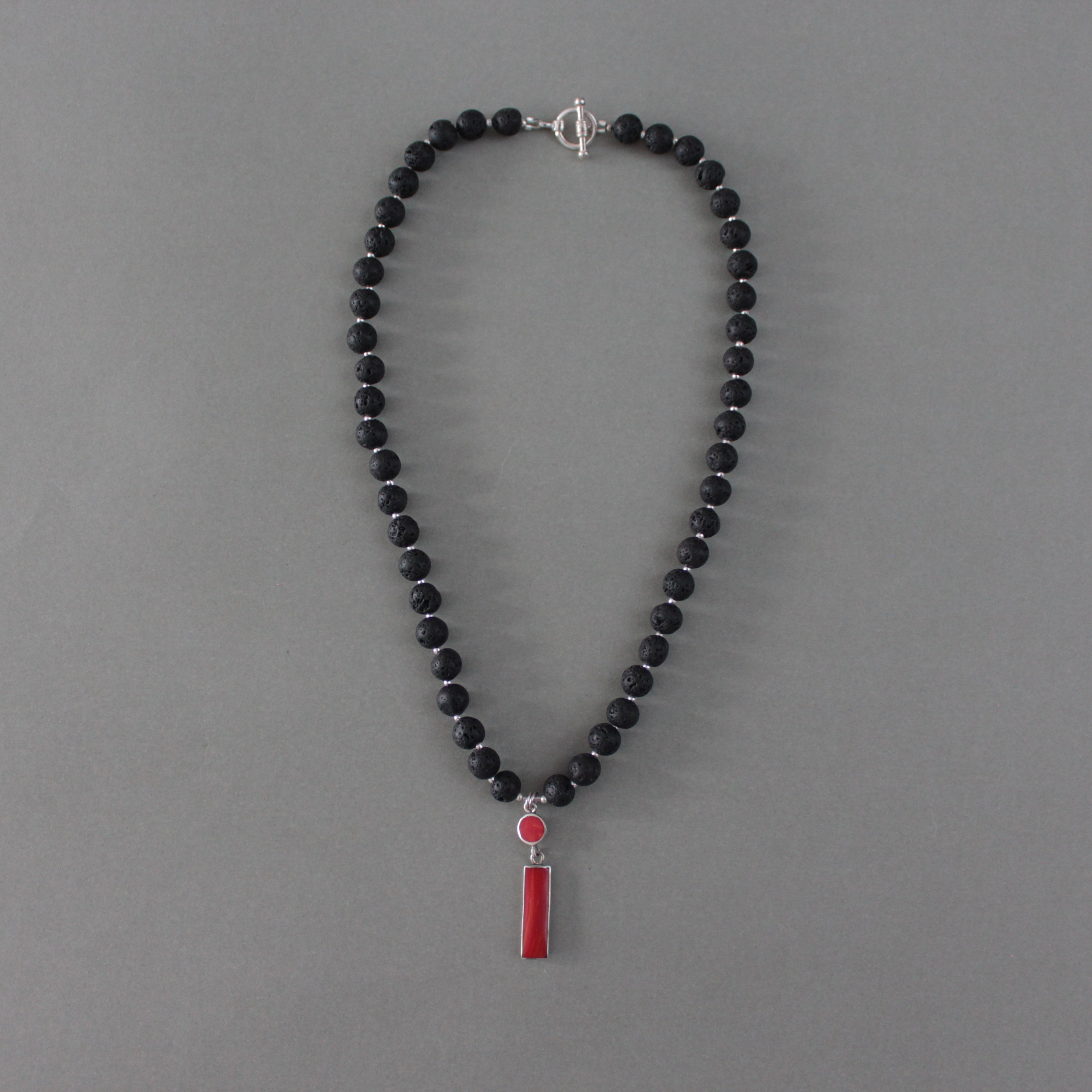 RedCoral. Современнные и актикварные украшения в Барселоне, Москве и Санкт-Петербурге