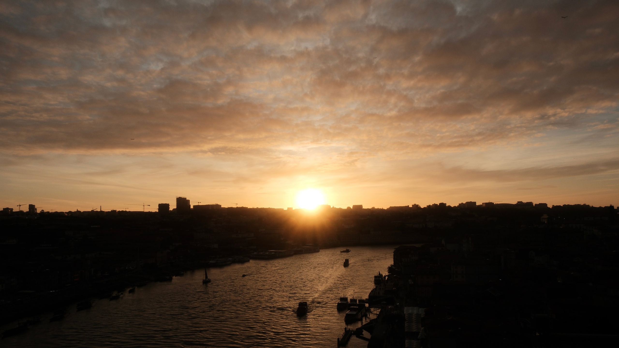 Porto — Portugal 2025. Cal Takes Photos