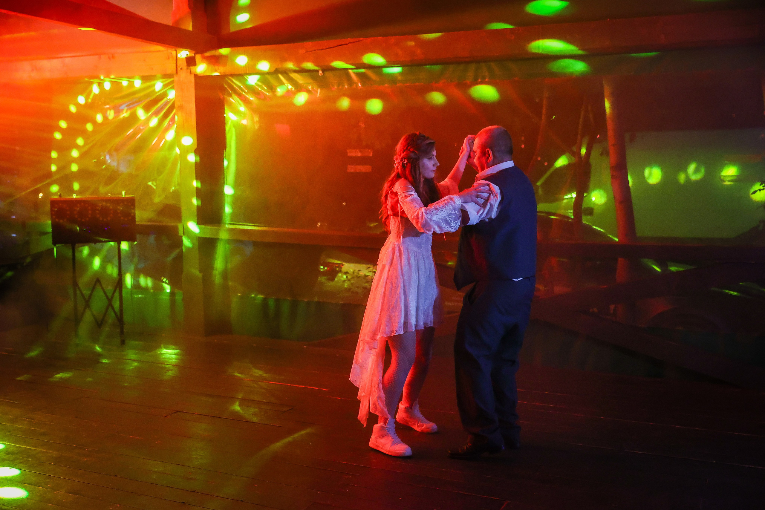 Orsi & Remus, eleganță în inima Transilvaniei. Rares Bucur is a professional wedding photographer based in Cluj-Napoca, Romania, specializing in wedding photography