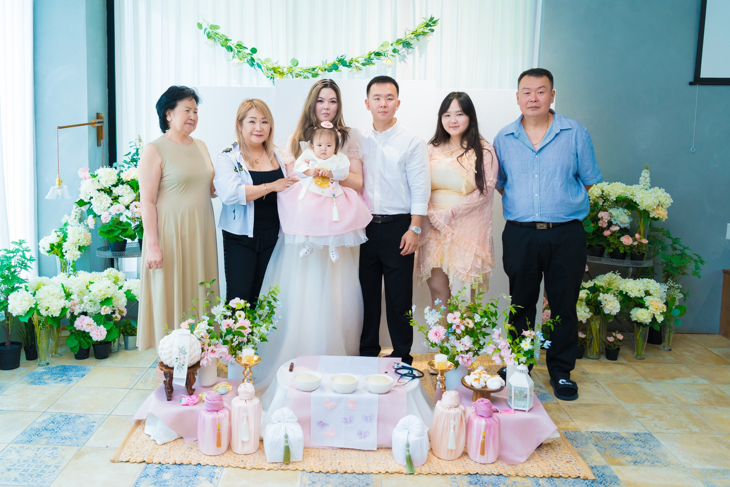 Утренний столик Юны из Кенджу. Студия декора «Нарния»