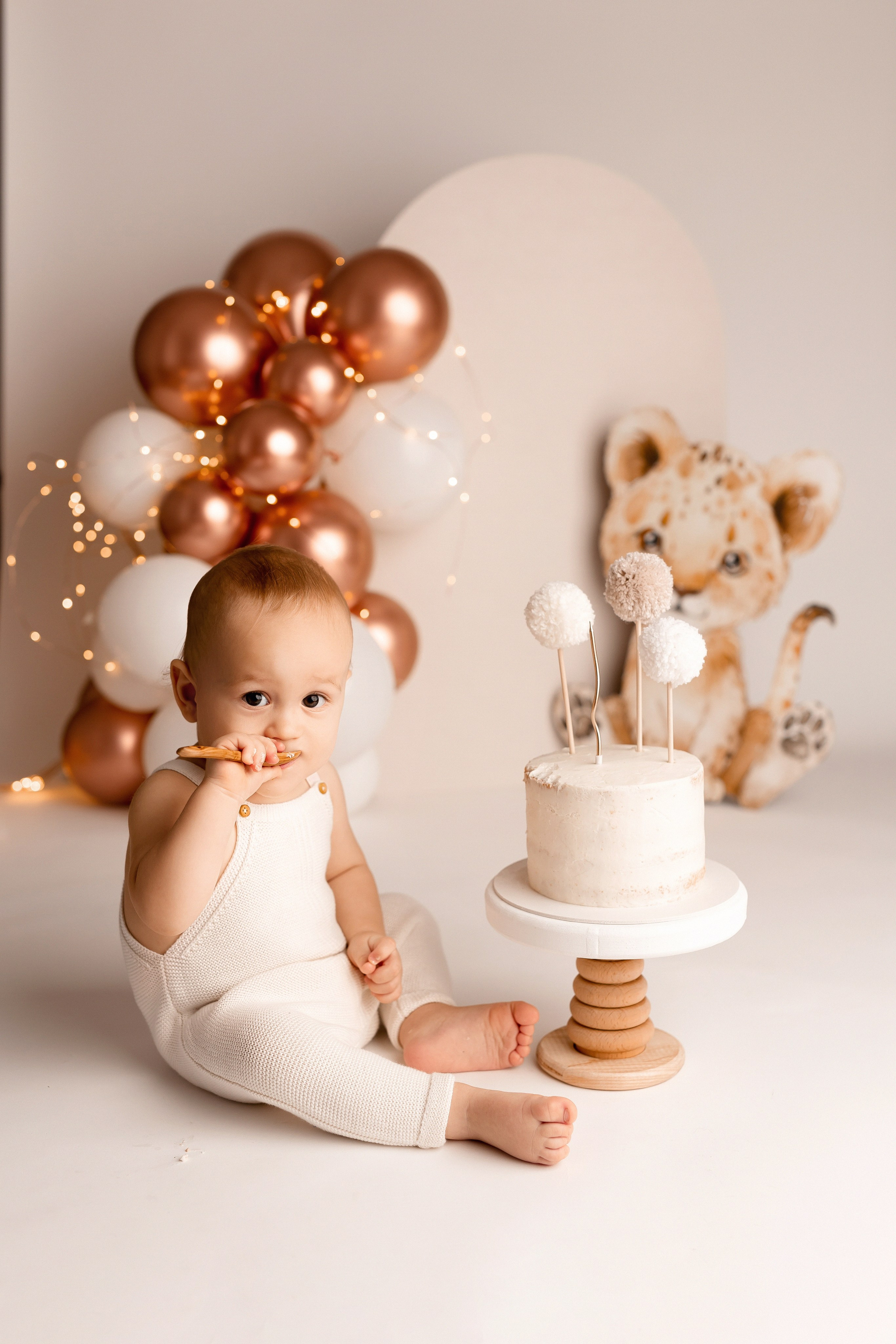 Cakesmash. NEUGEBORENEN und BABY Fotografin in WIEN und Umgebung