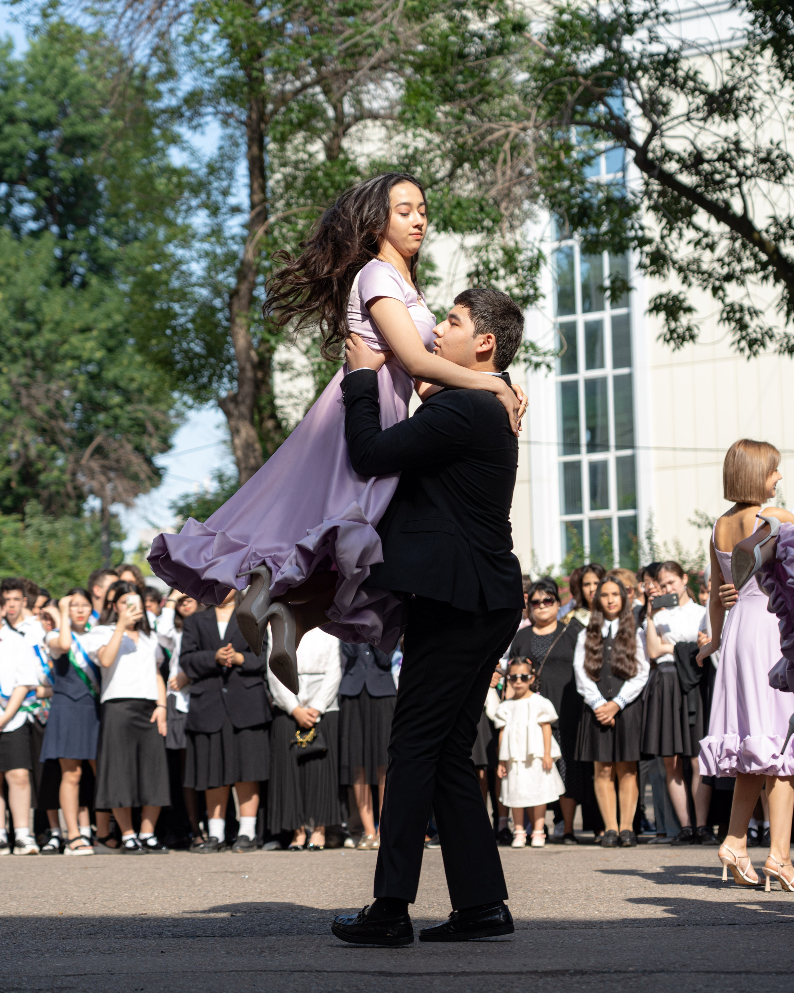 «Последний звонок» в школах Ташкента. Георгий Намазов | Фотограф в Ташкенте