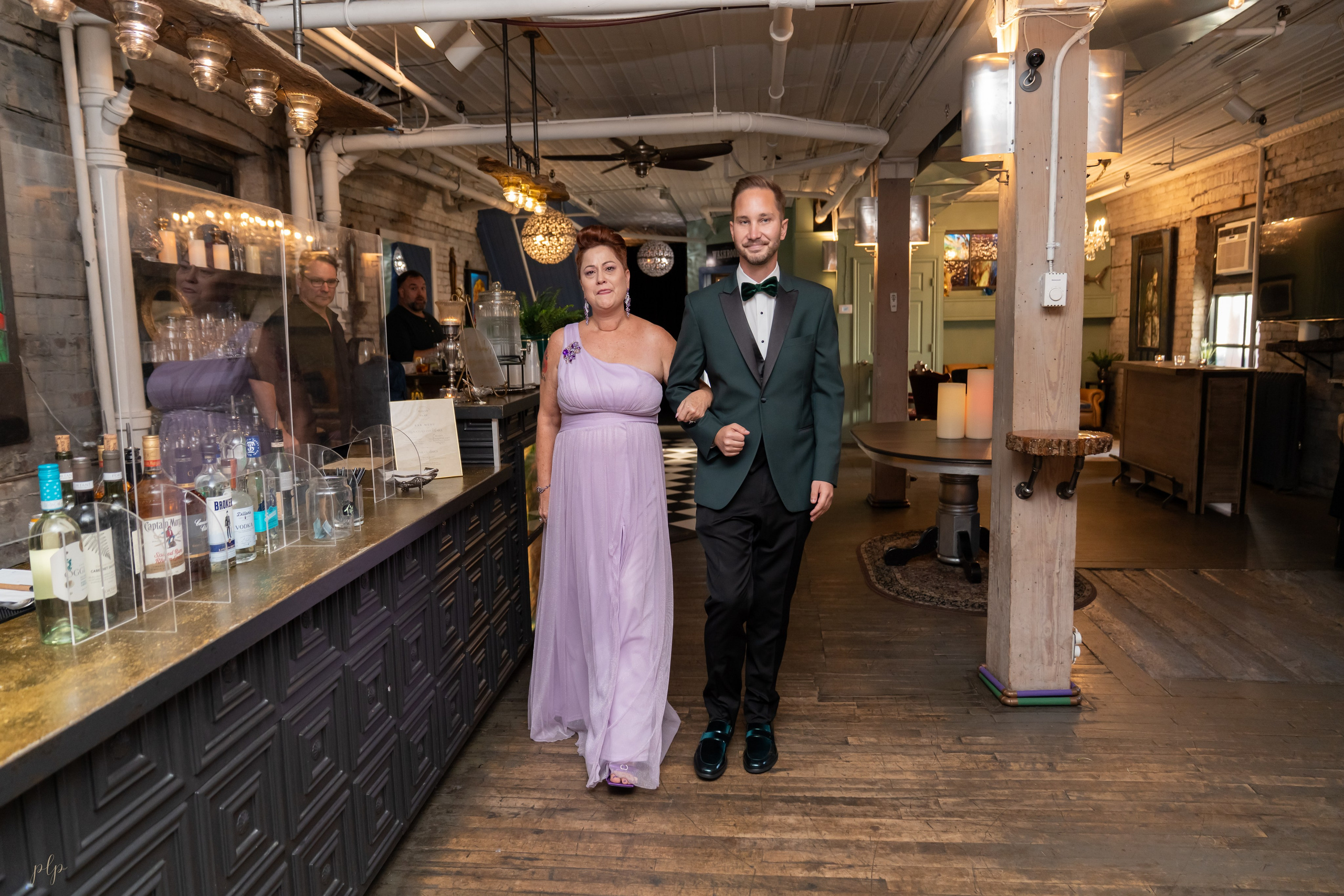 Kayan and Ryan. Wedding Photographers and Filmmakers