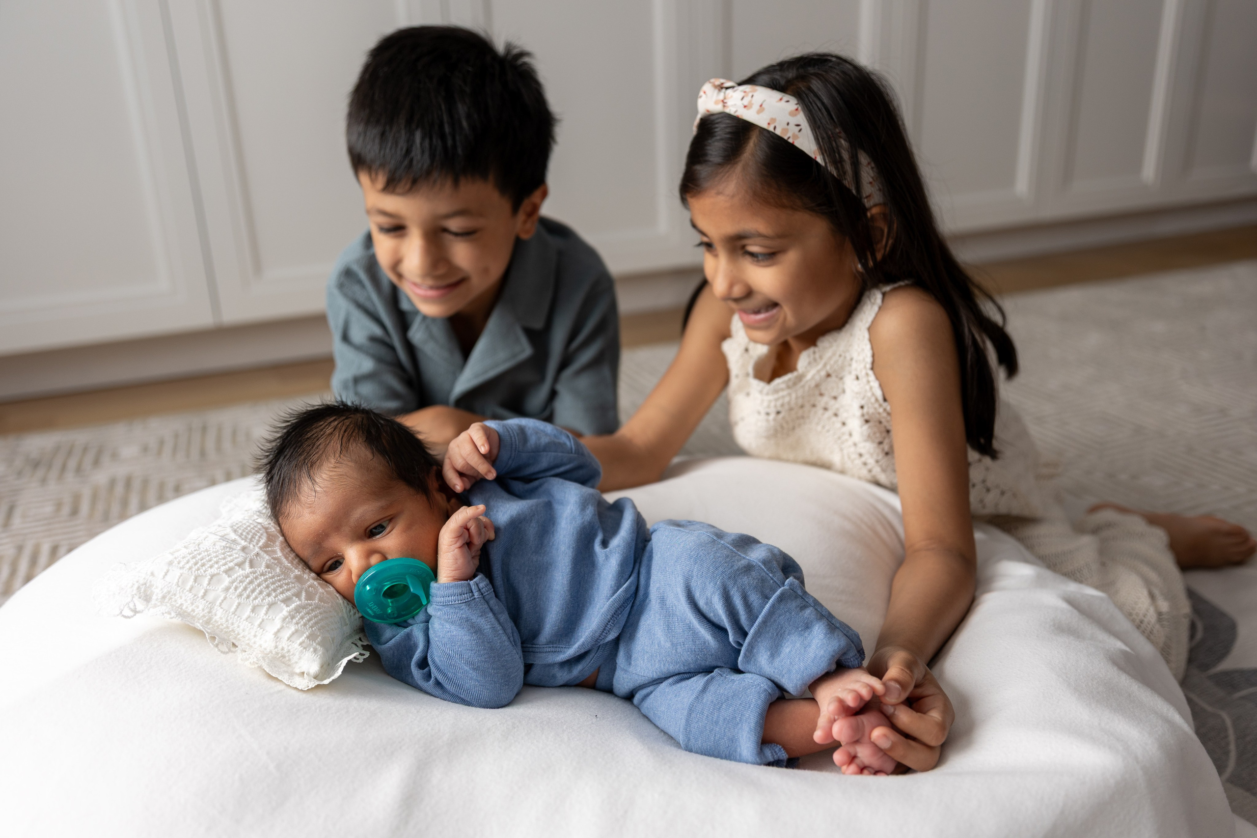 Newborn Family Photography Session. Family, lifestyle, and commercial photography in New York and New Jersey