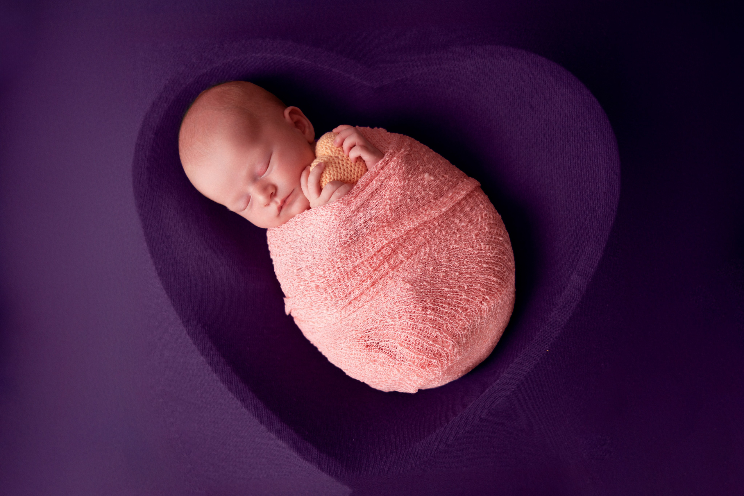 Lisa. Petit trésor photos de famille, grossesse et nouveau-né à Roanne