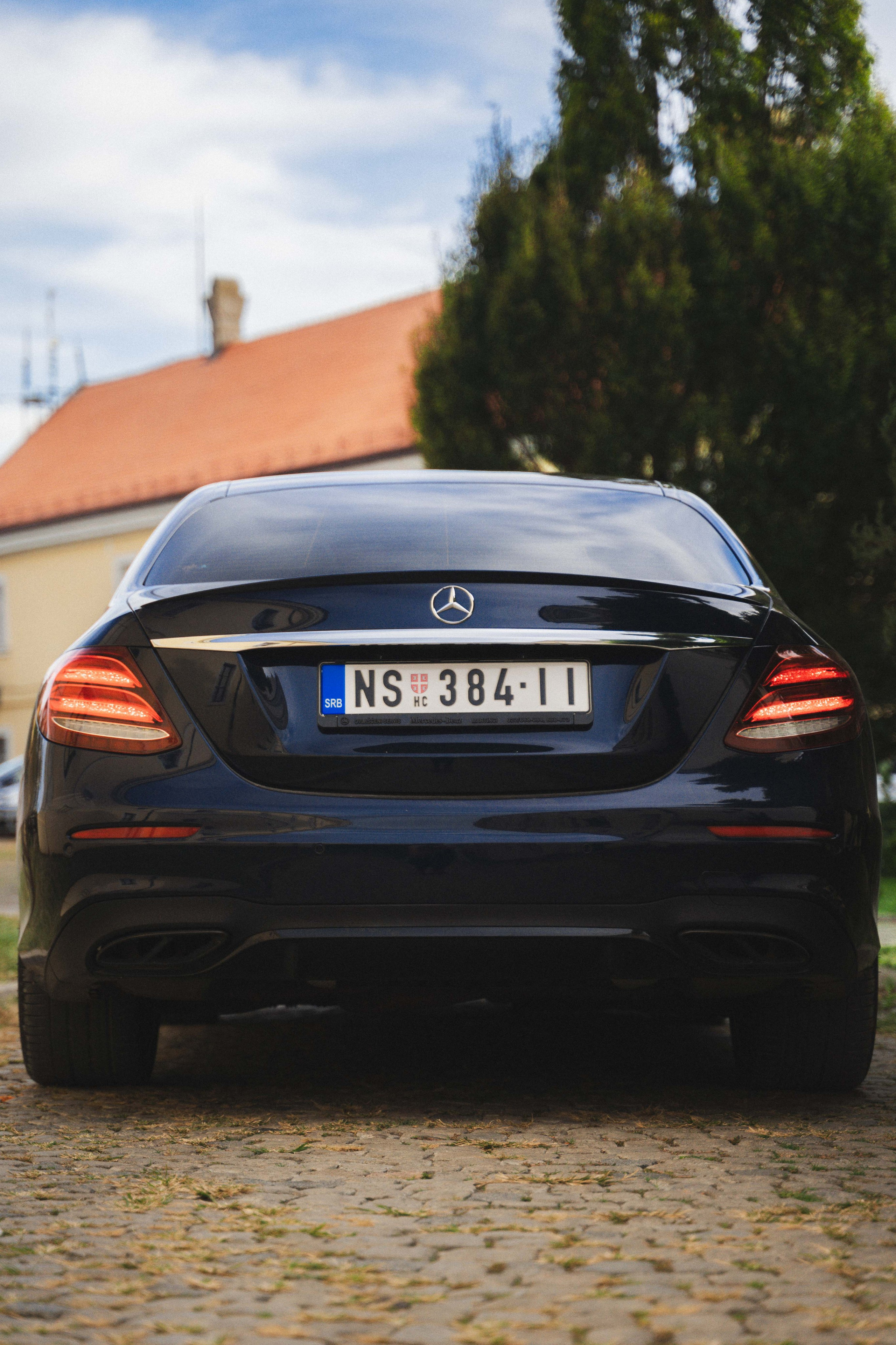 Mercedes E43. Жуков Студио