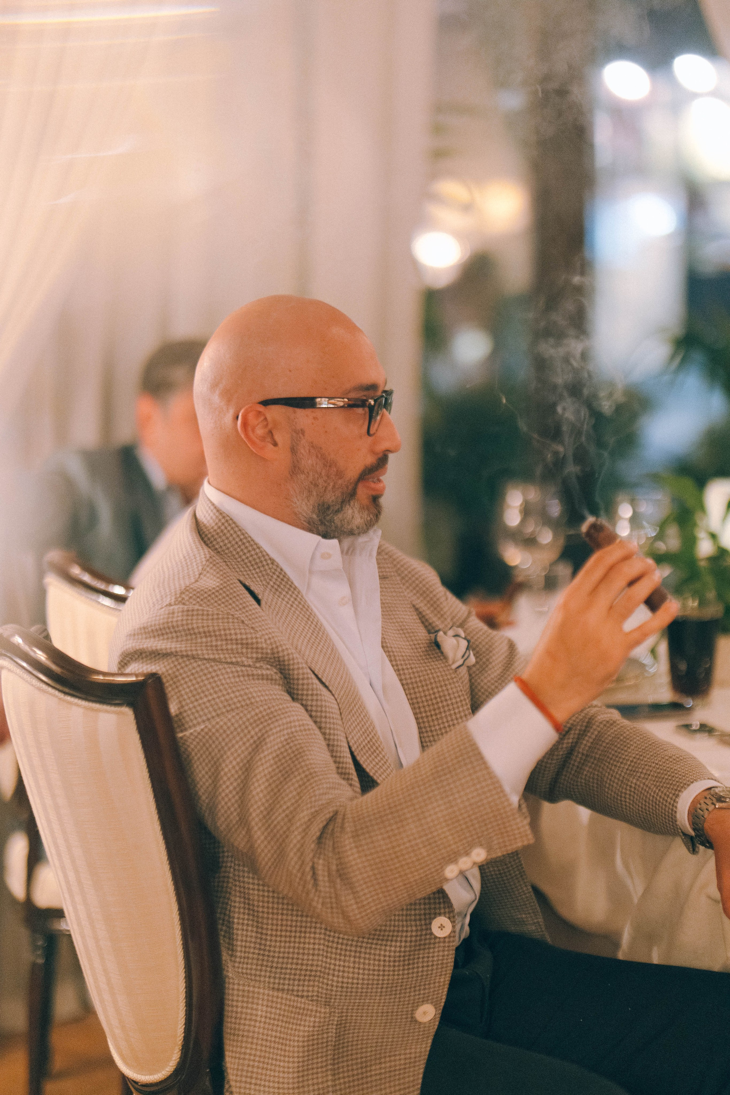 CIGAR CLUB. Wedding&Event photographer Ismail Rzayev in Baku