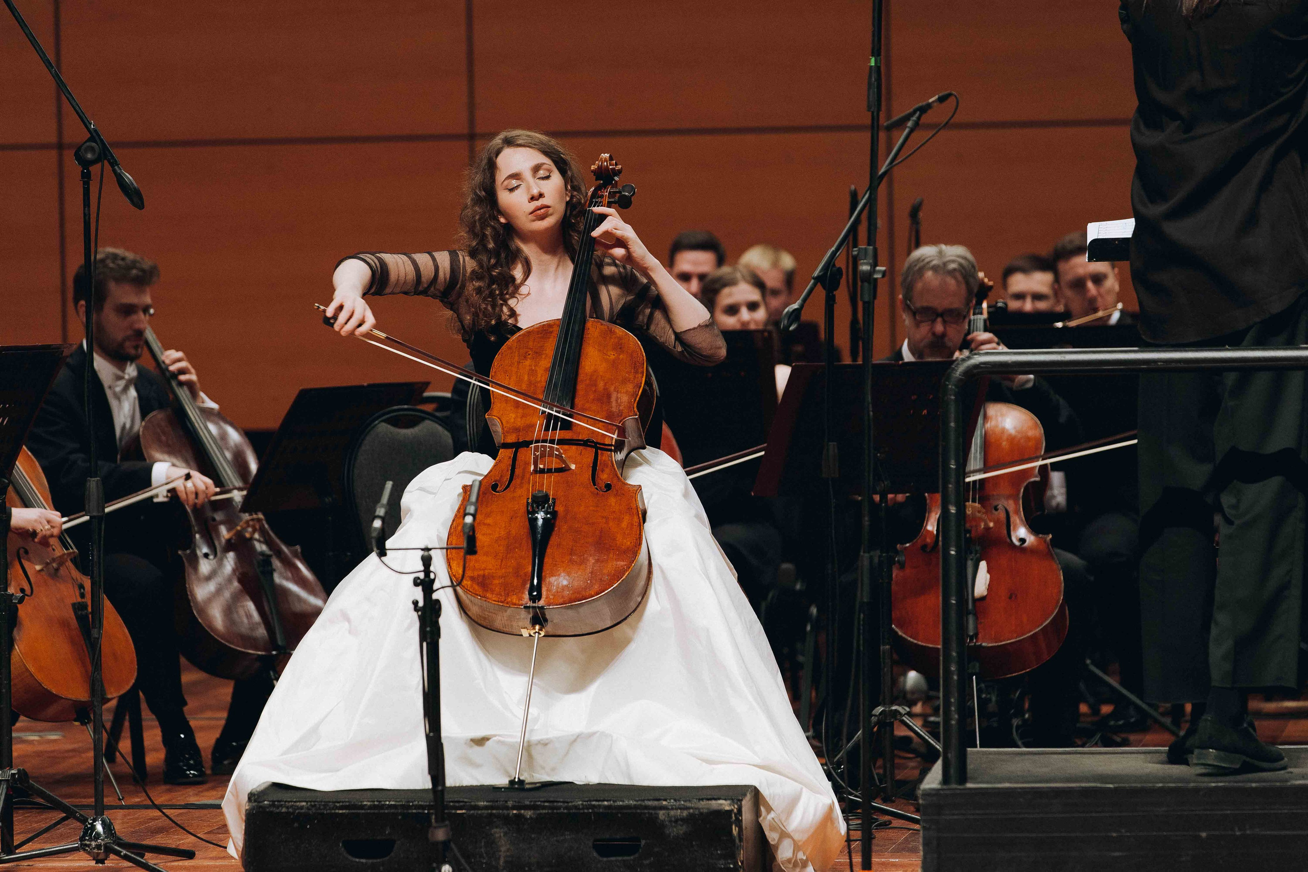 The Tchaikovsky Academic Grand Symphony Orchestra in Istanbul. Wedding&Event photographer Ismail Rzayev in Baku