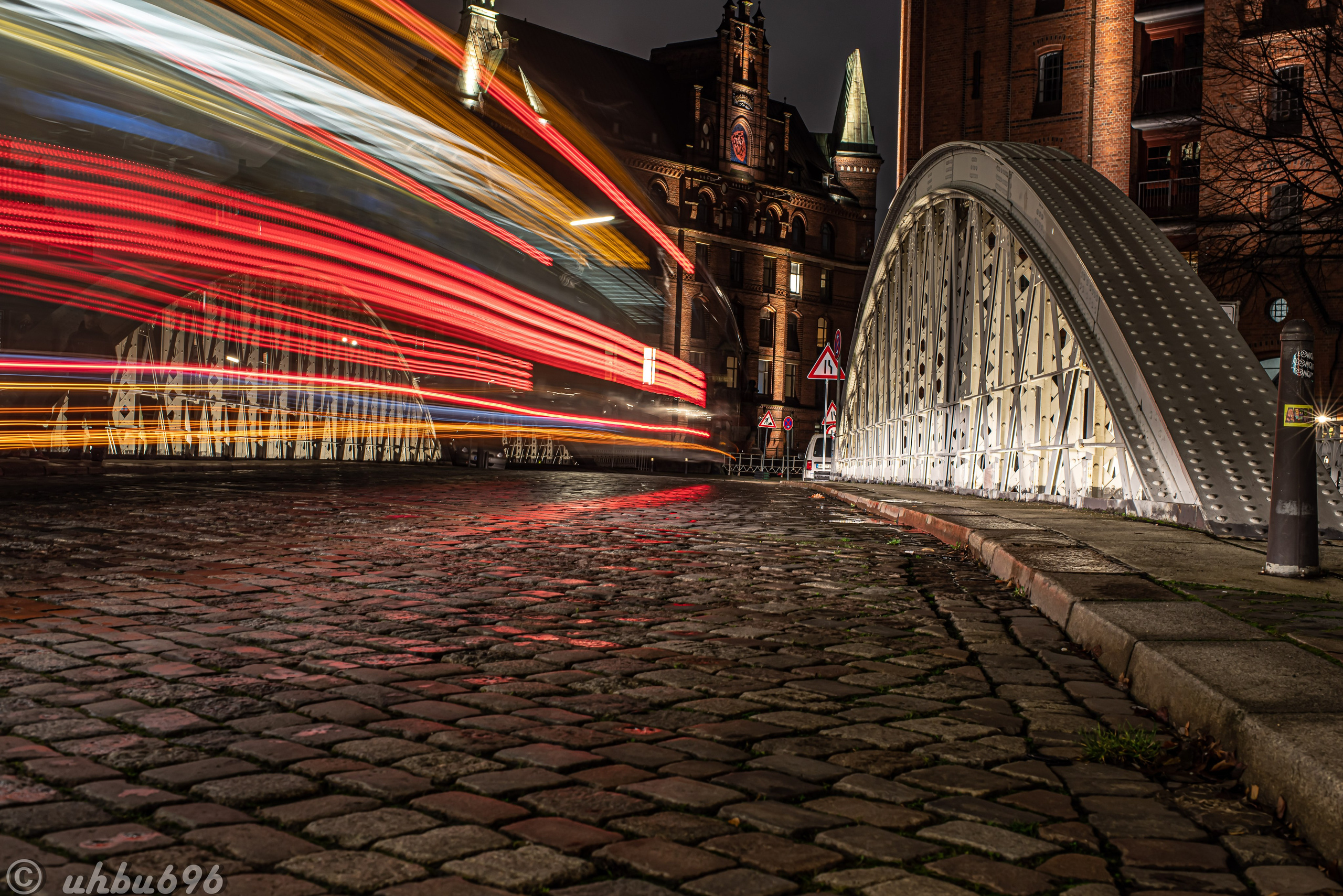 Speicherstadt in Hamburg — Historic Warehouse District by the Water. ReCity — local city news that matter, no noise