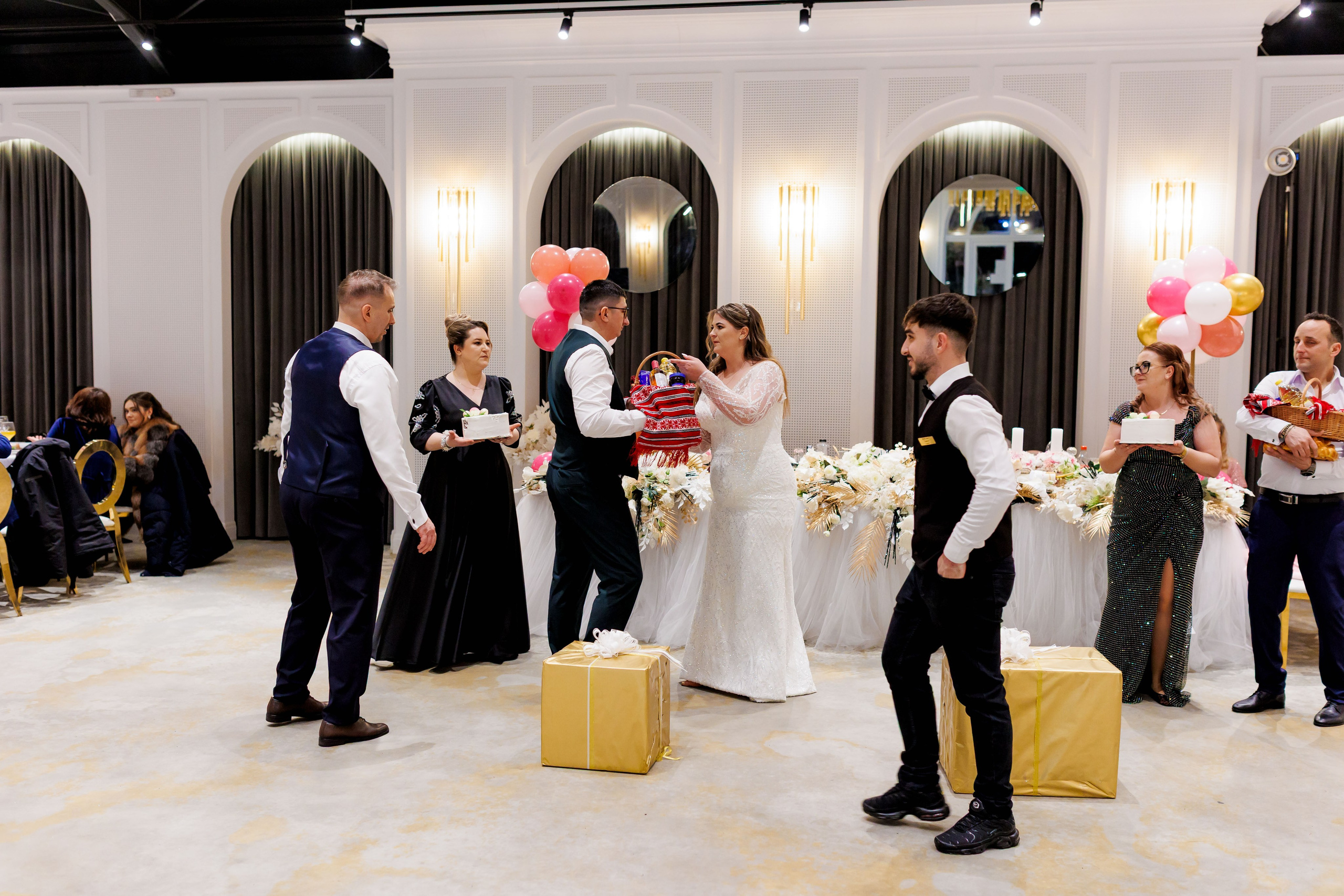 Povestea voastră, regizată de noi |Cristi Turculet Videograf Nuntă Suceava | wedding highlight. Servicii foto-video profesionale, pentru momente de neuitat